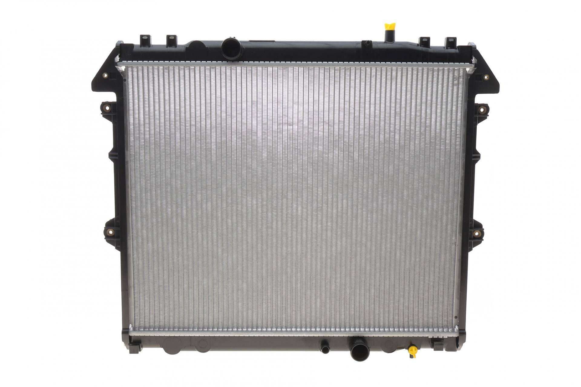 Радіатор охолодження Toyota Hilux 2.5-3.0 D-4D 05-15 (МКПП)