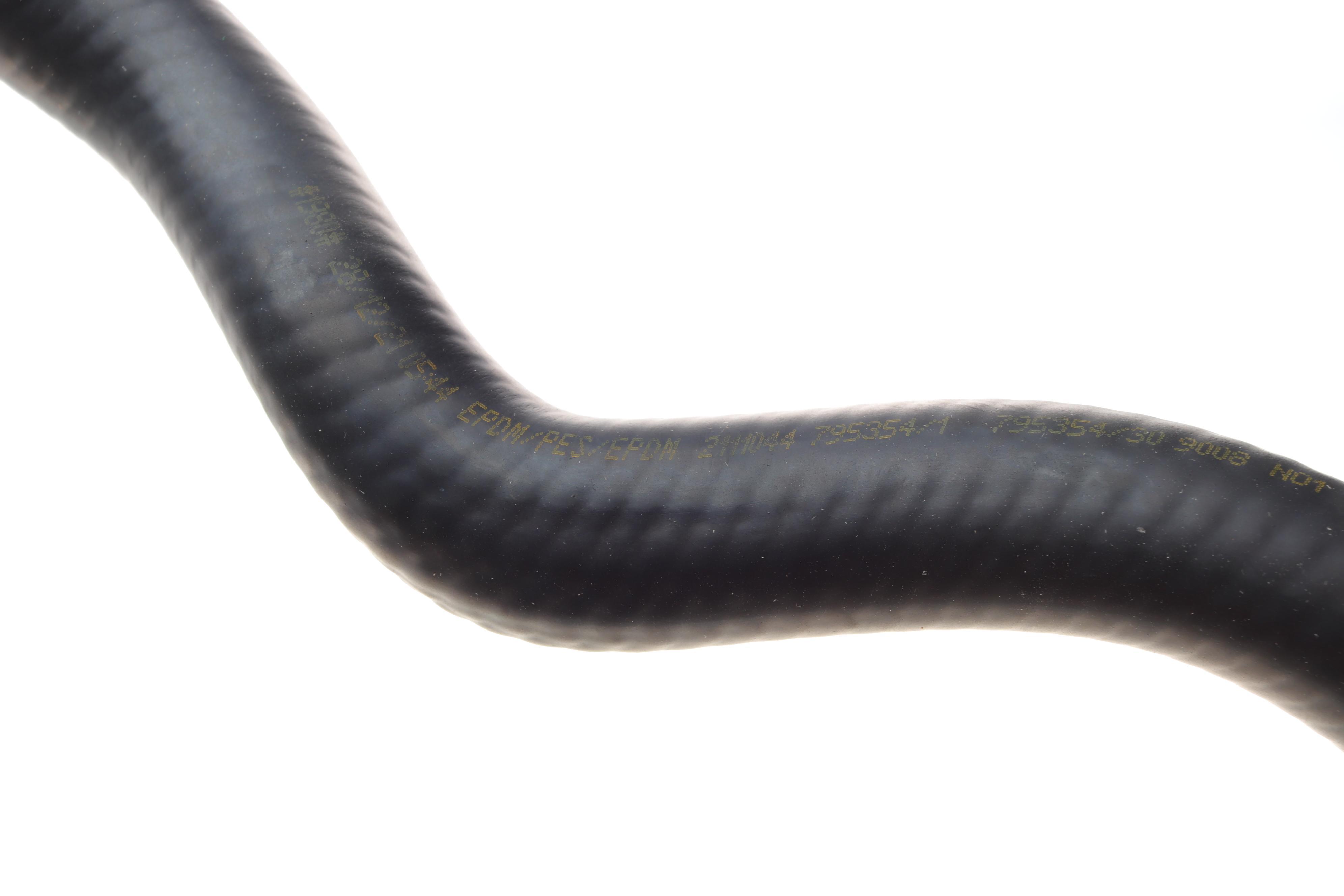 Патрубок системи охолодження Ford Transit 2.4 TDCi 06-14