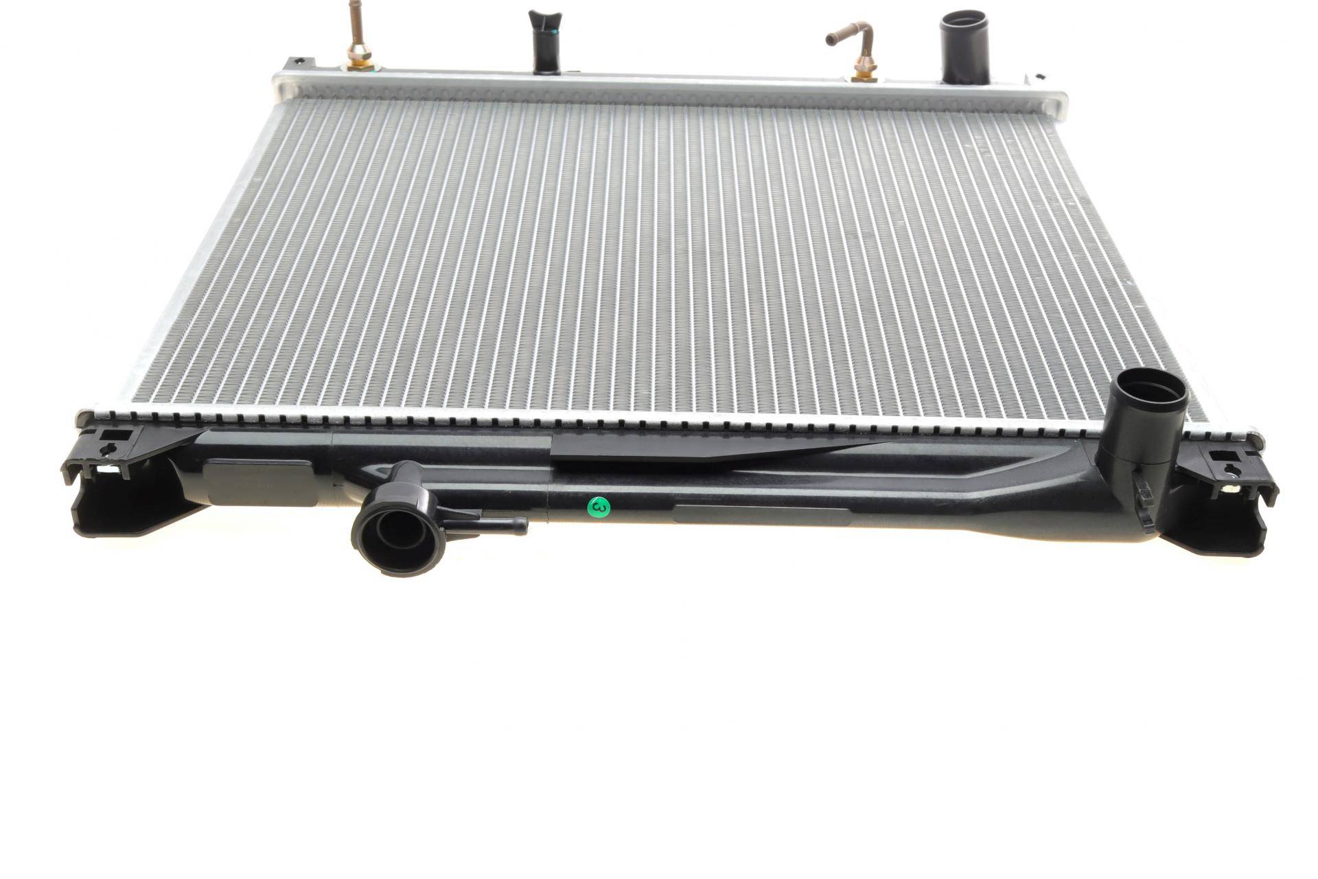 Радіатор охолодження Suzuki Grand Vitara/Vitara 2.0/2.5 94-03