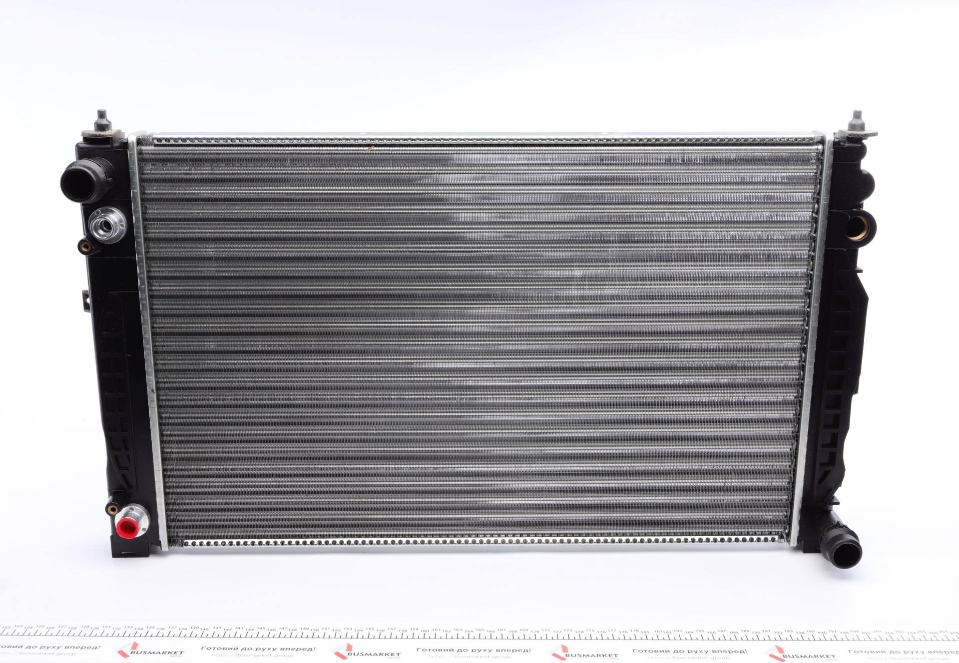 Радіатор охолодження Audi A4/A6/VW Passat 2.5TDI 00-05 (Економ-клас)