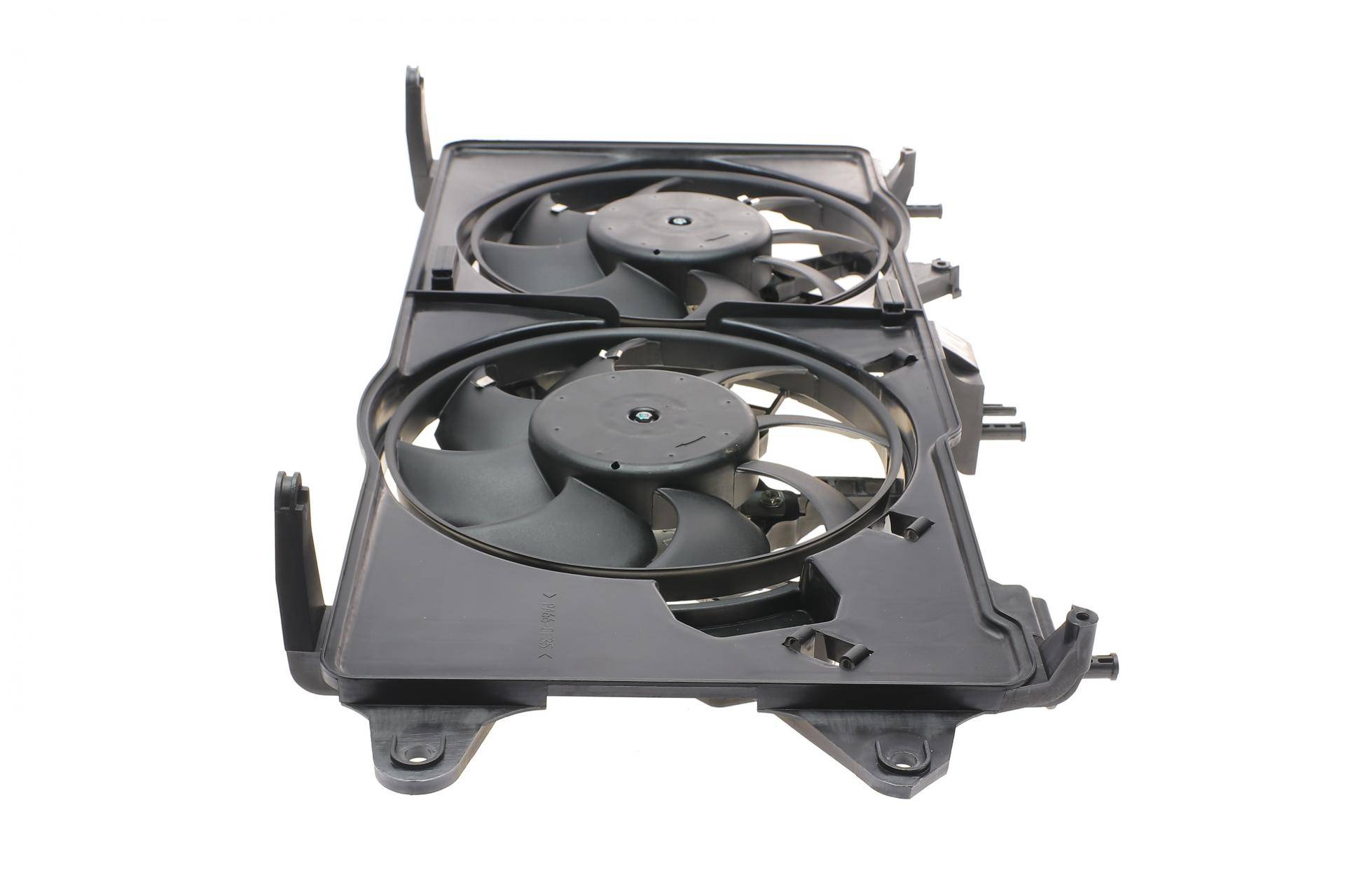 Вентилятор радіатора Fiat Doblo 1.3/1.9JTD 01- (з дифузором)