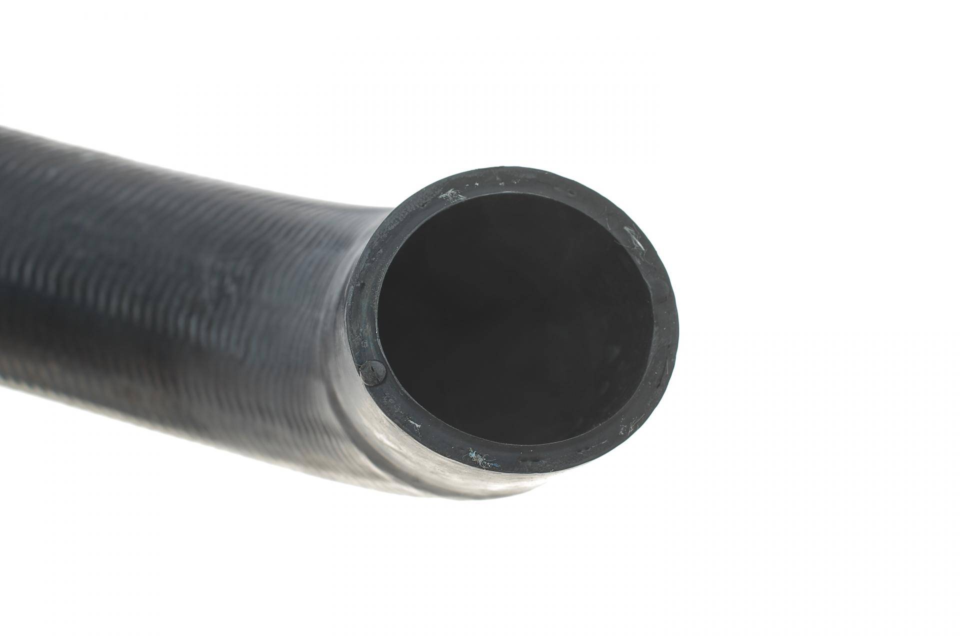 Патрубок системи охолодження Iveco Daily 2.8D 99-07