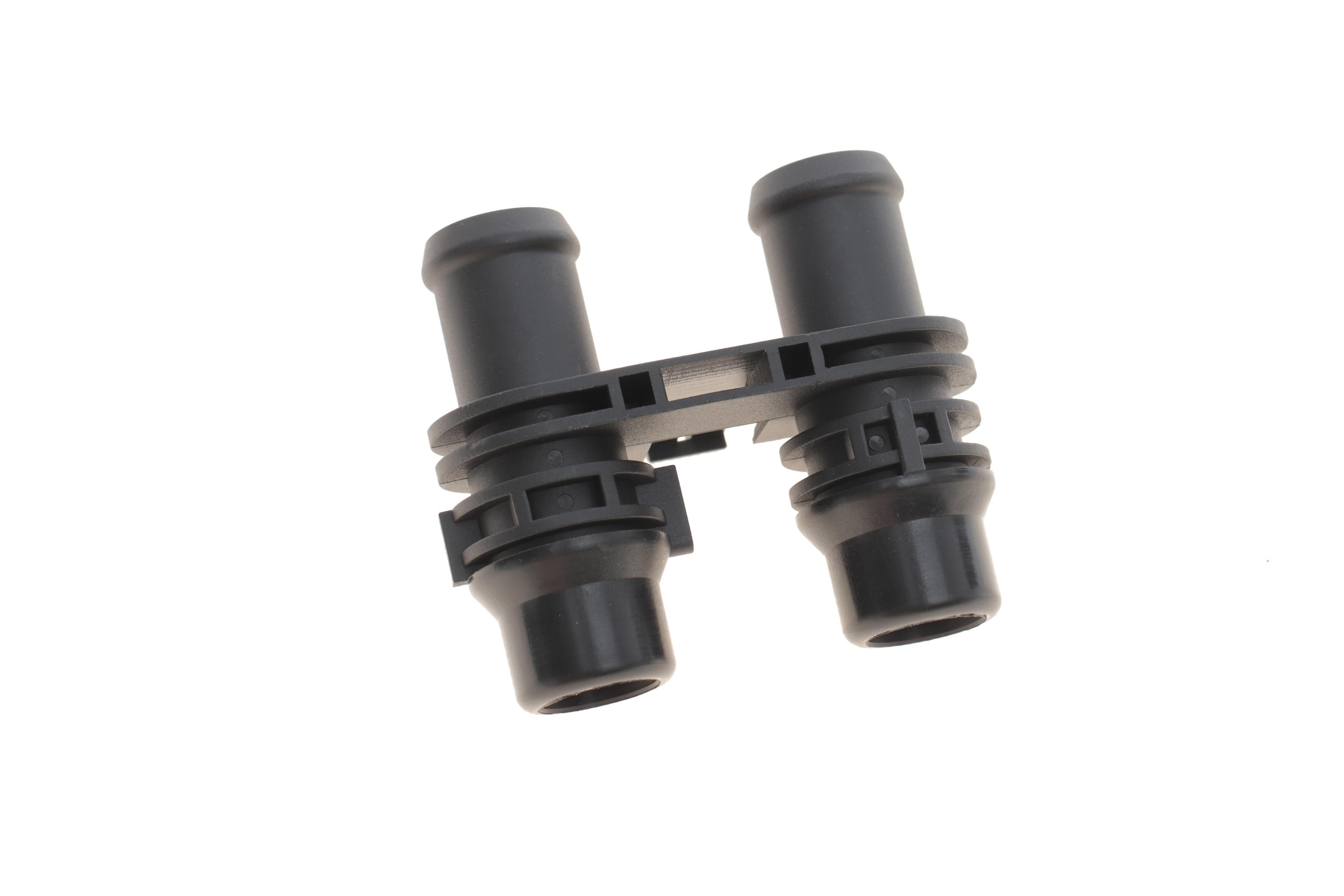 Фланець системи охолодження Audi A3/Skoda Superb/VW Golf/Passat 13-