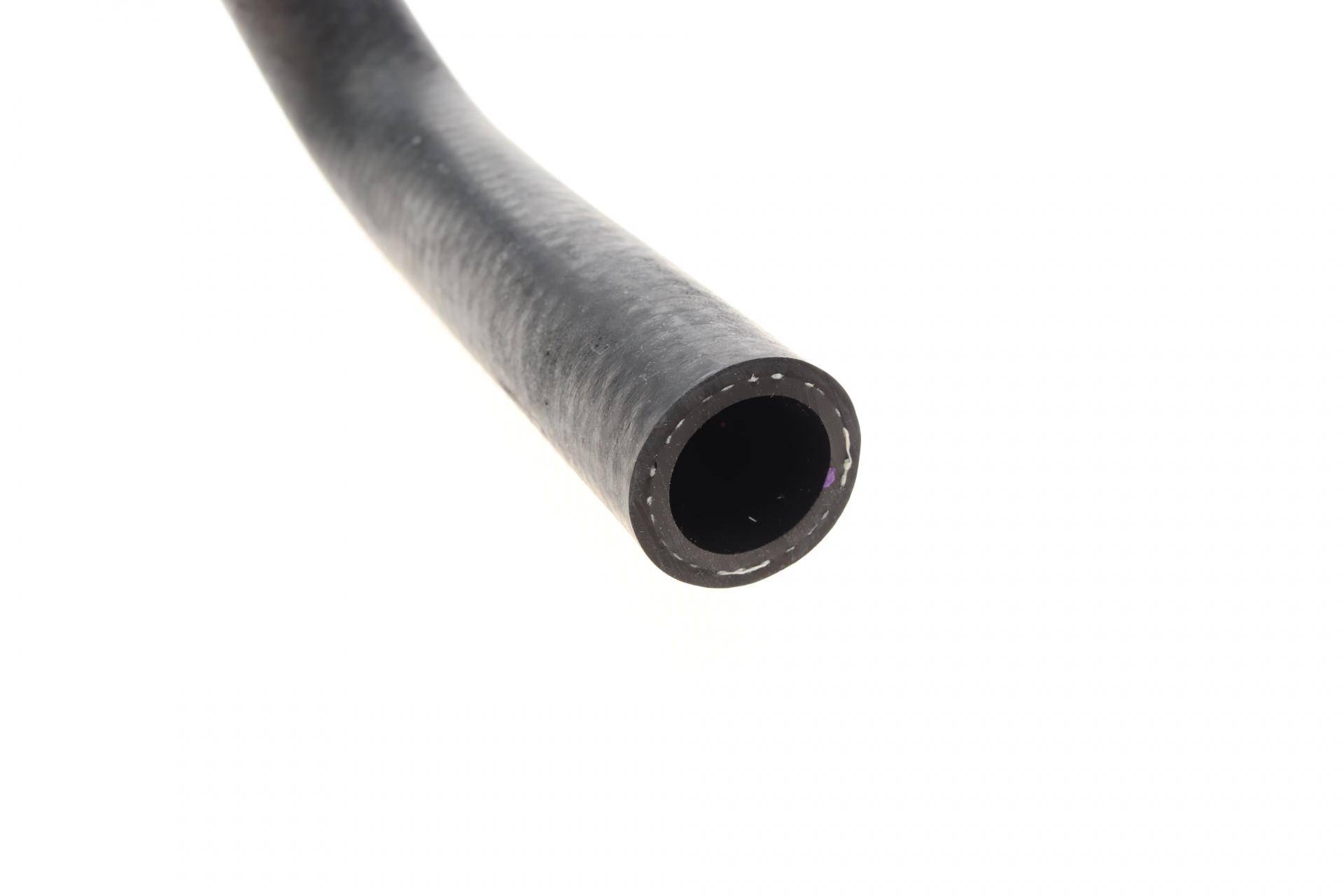 Патрубок радіатора (нижній) MB M-class (W163) 3.2/3.7 98-05