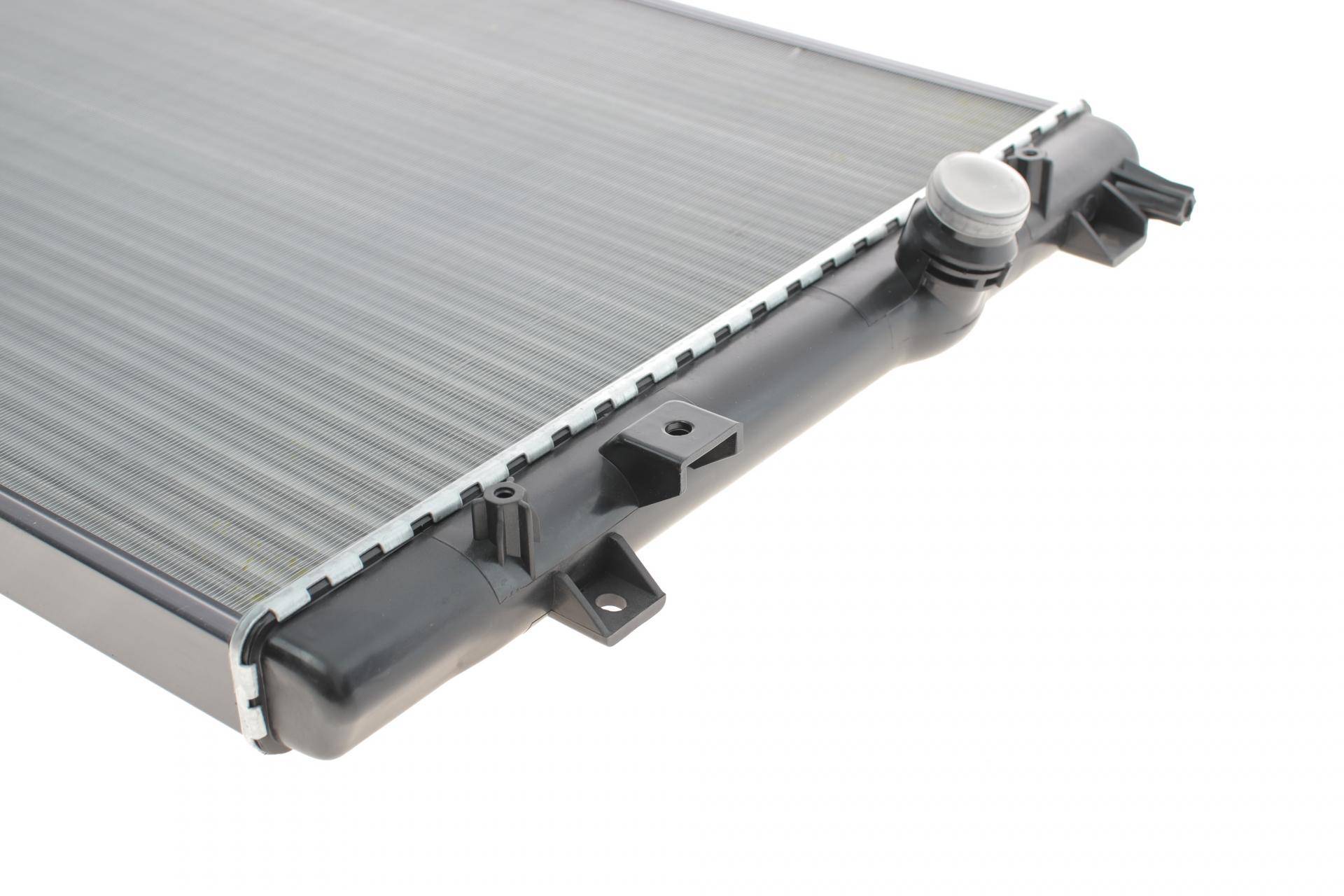 Радіатор охолодження VW Sharan/Tiguan 1.4 TSI 10-