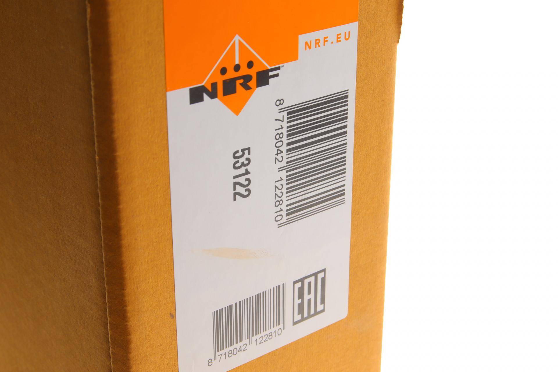 Радіатор охолодження Opel Astra J/Chevrolet Cruze 1.6/1.8 09-