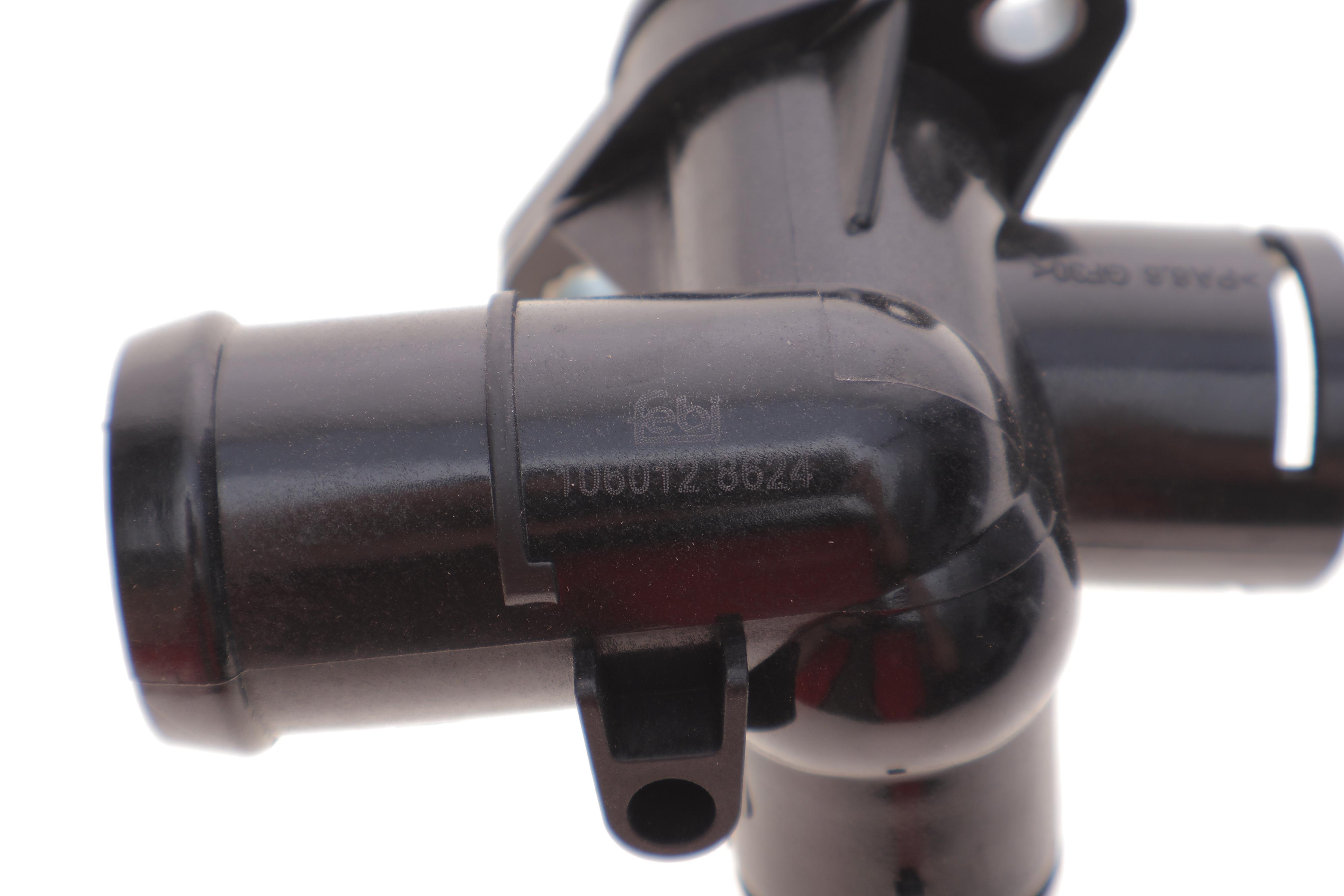 Фланець системи охолодження Audi A4/A6 2.0TFSI 04-11