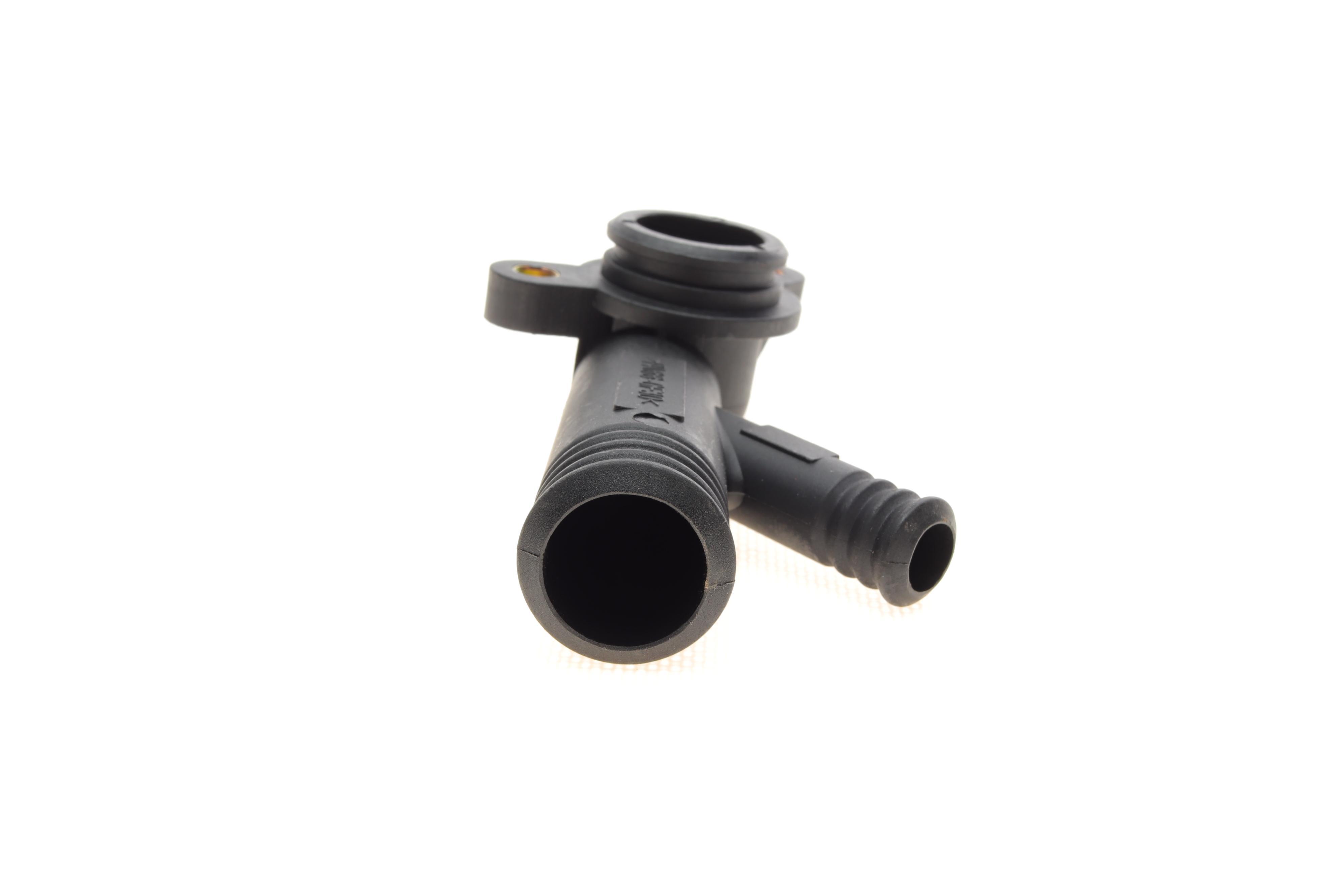 Фланець системи охолодження BMW 3 (E36)/5 (E34) 1.6-1.8i 90-99