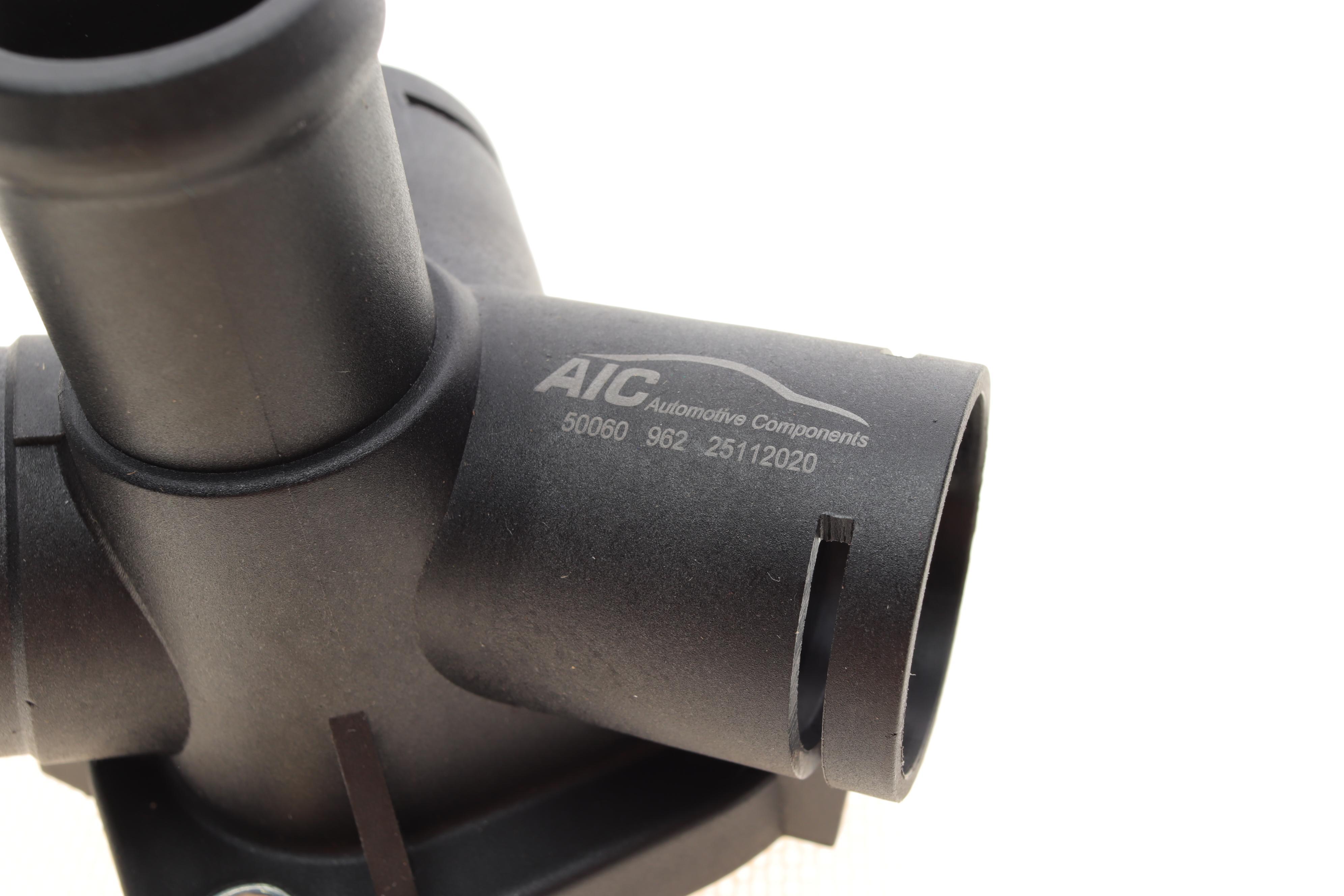 Фланець системи охолодження Audi A4/VW Passat 1.6 94-00