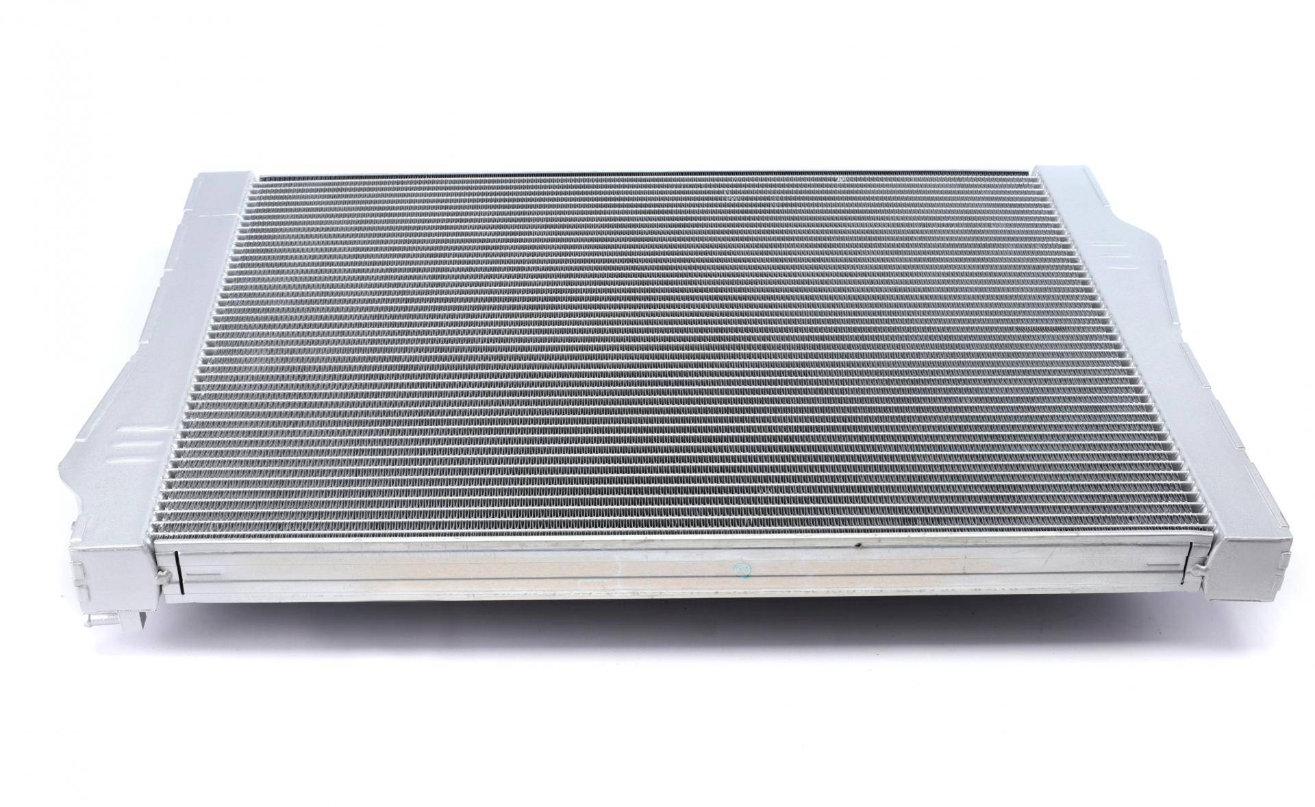 Радіатор охолодження BMW X5(E70) 3.0d-3.5i 07-