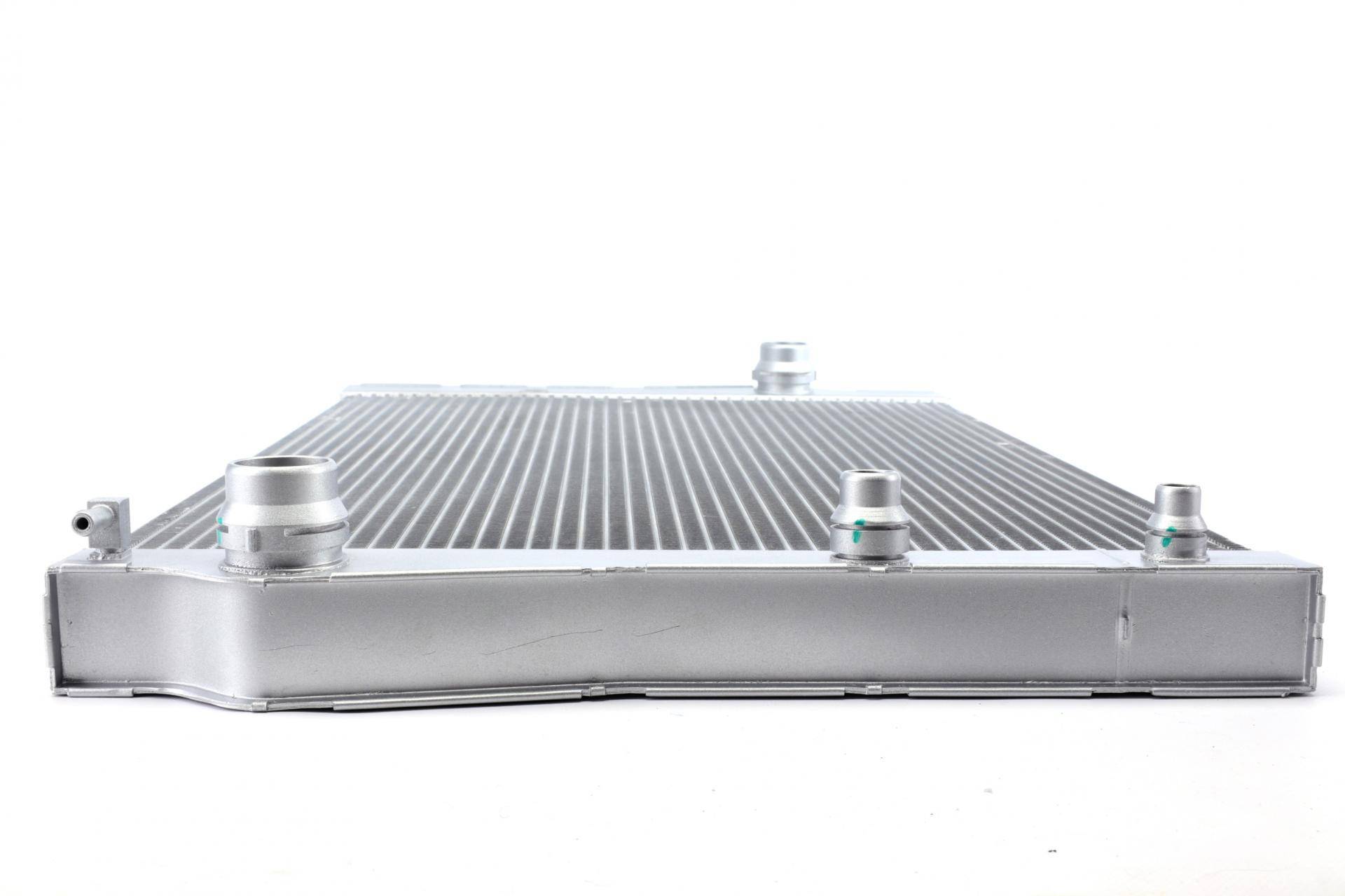 Радіатор охолодження BMW X5(E70) 3.0d-3.5i 07-