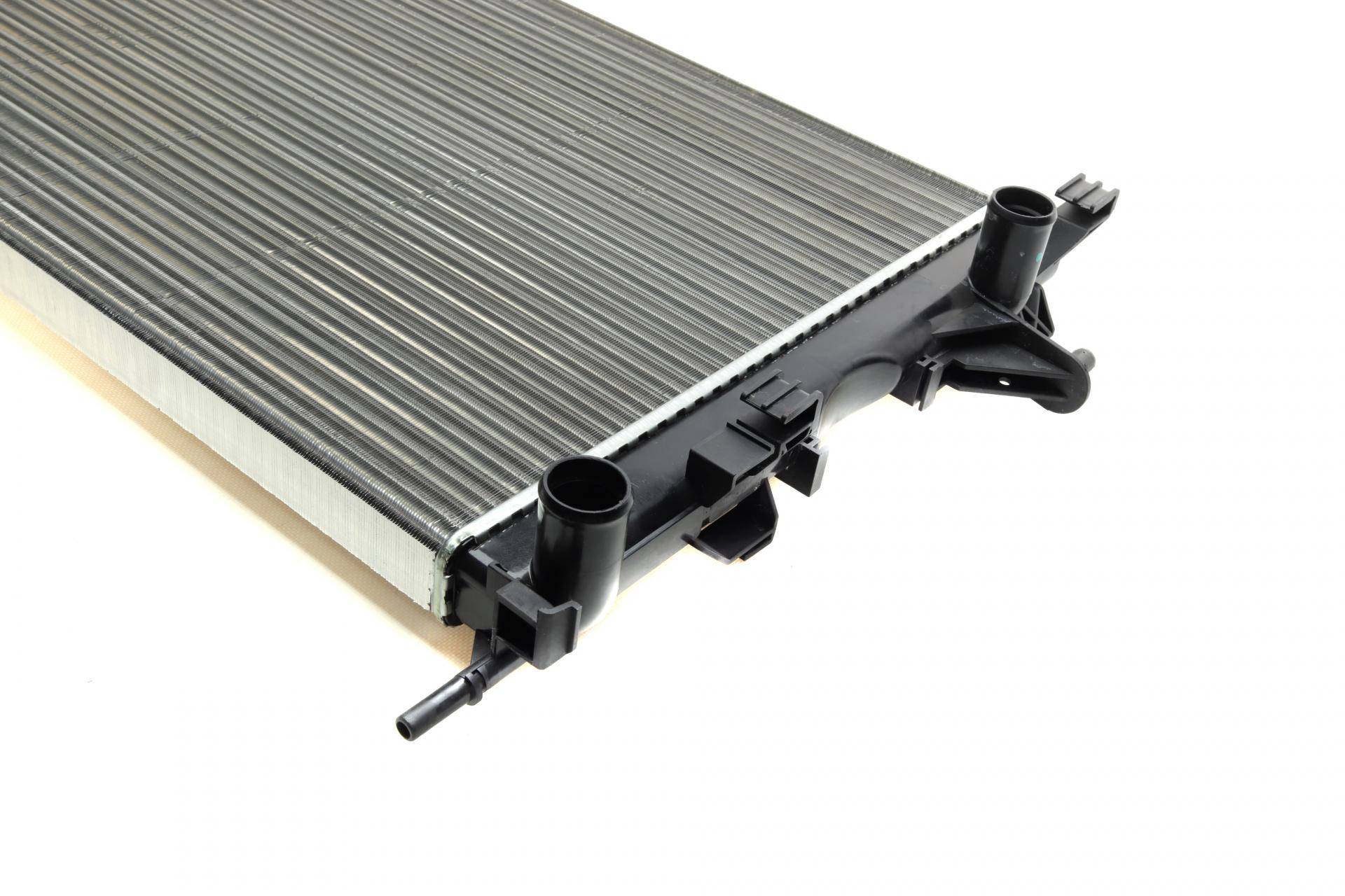 Радіатор охолодження Renault Espace/Laguna/Vel Satis 1.9/2.2dCi/2.0 02-