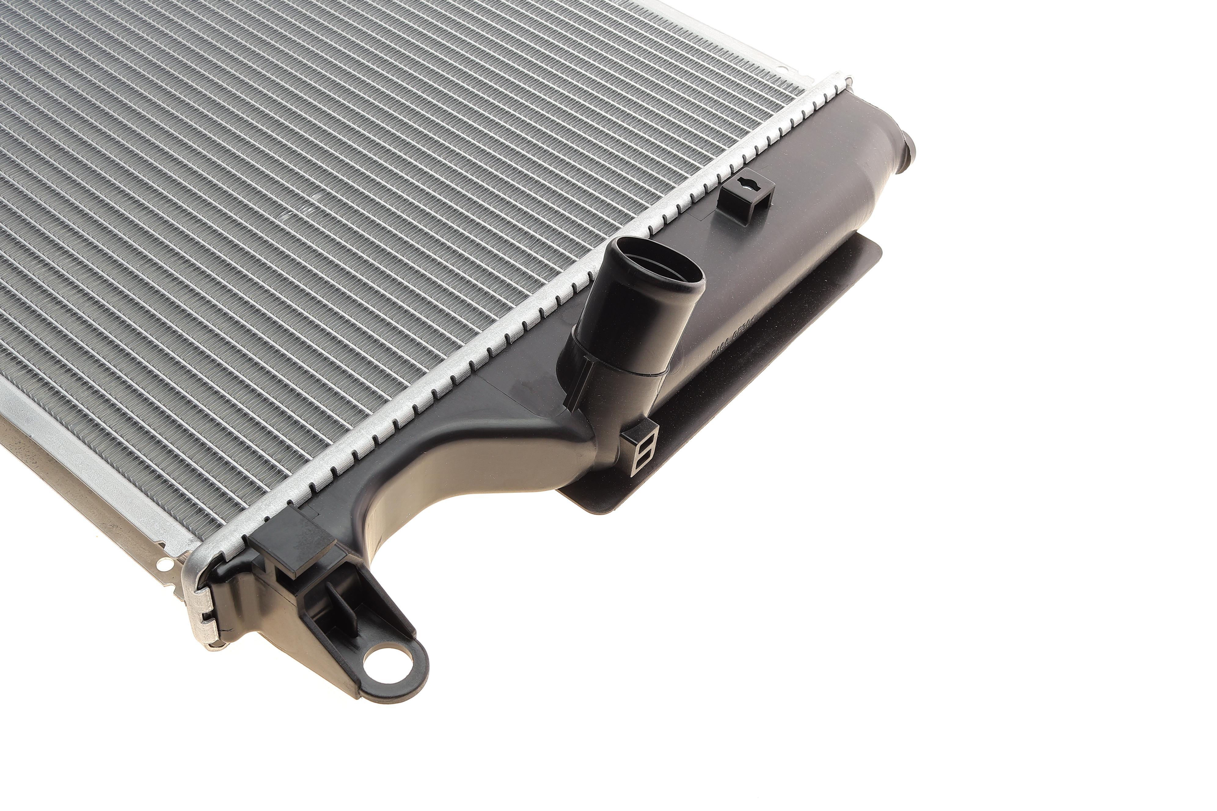 Радіатор охолодження Toyota Auris/Avensis/Corolla 2.0D-4D 06-18