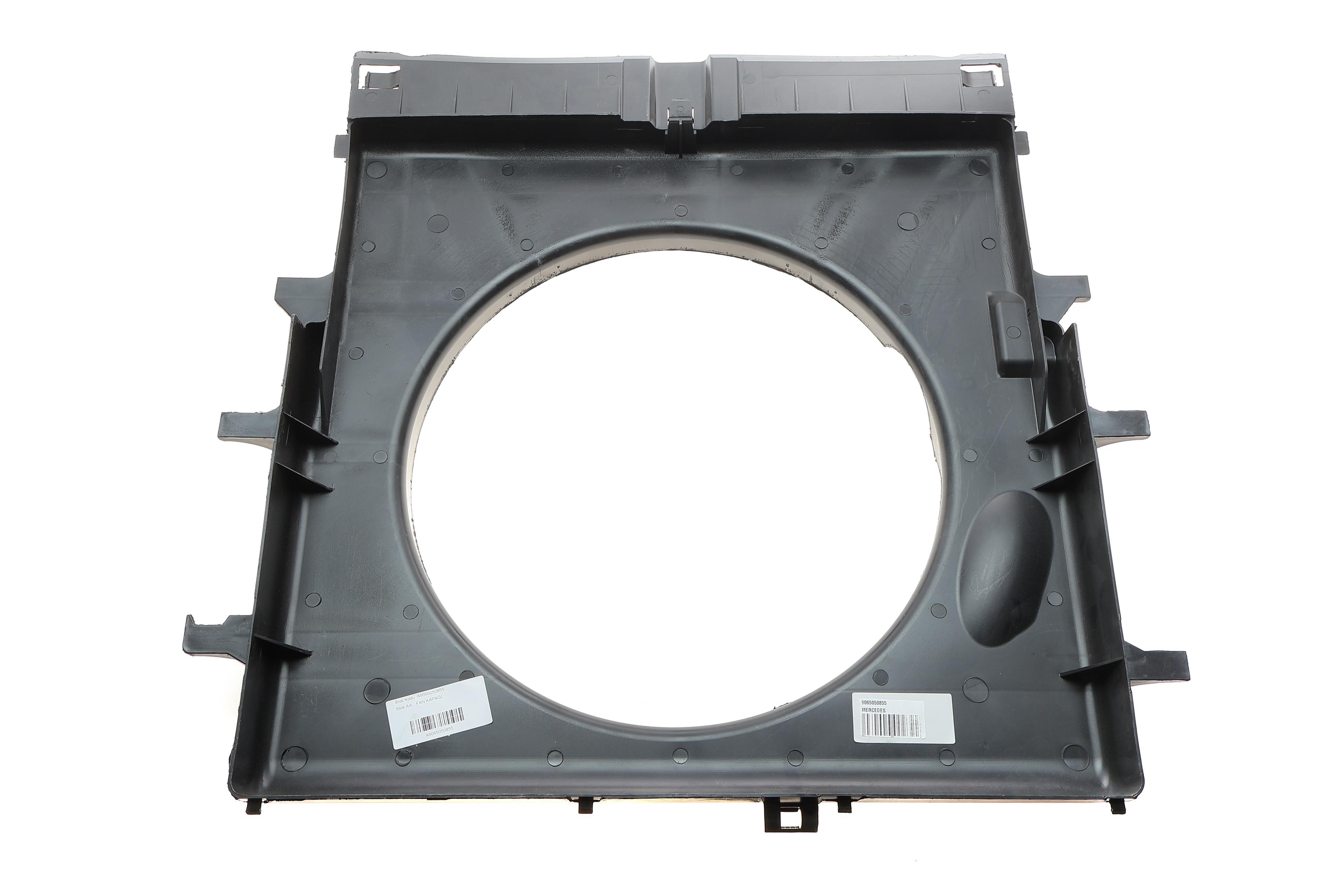 Дифузор радіатора MB Sprinter OM651 09-