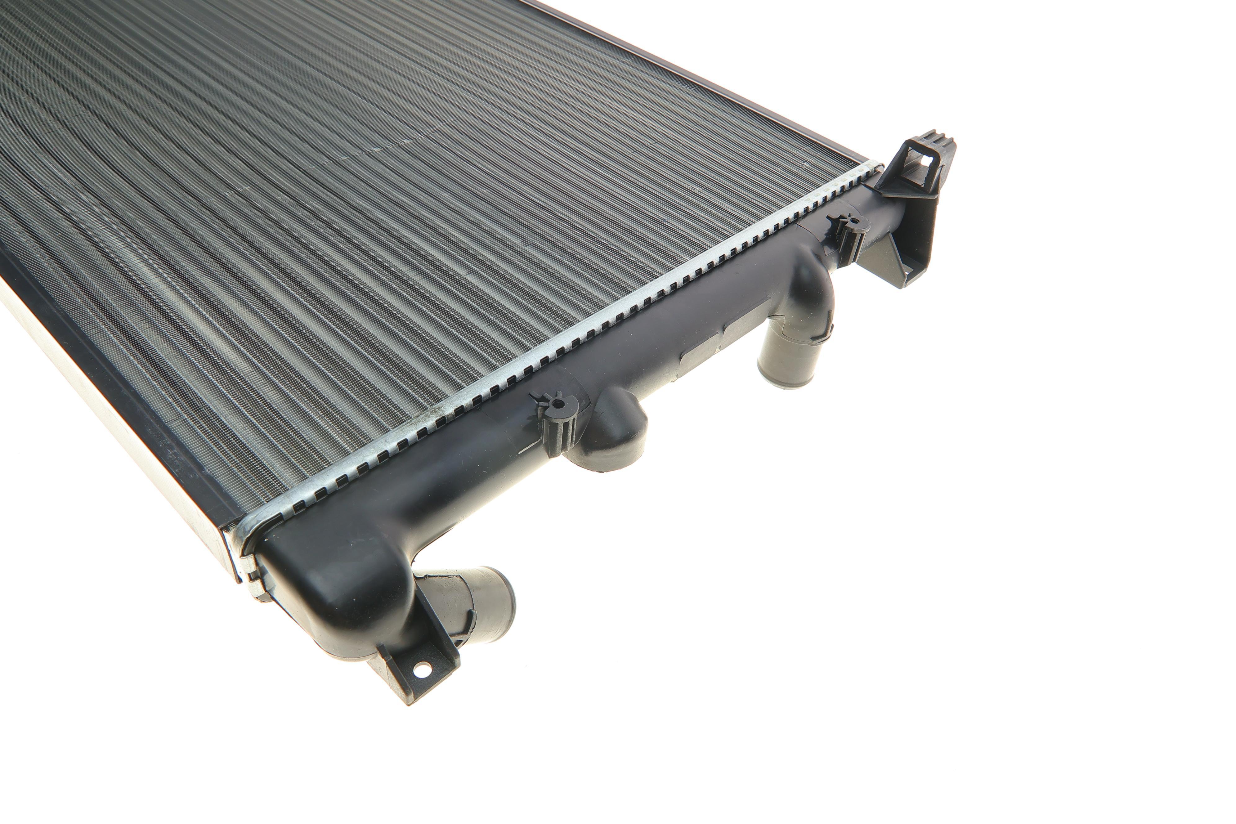 Радіатор охолодження Renault Master 1.9/2.5dCi 01- (+AC)