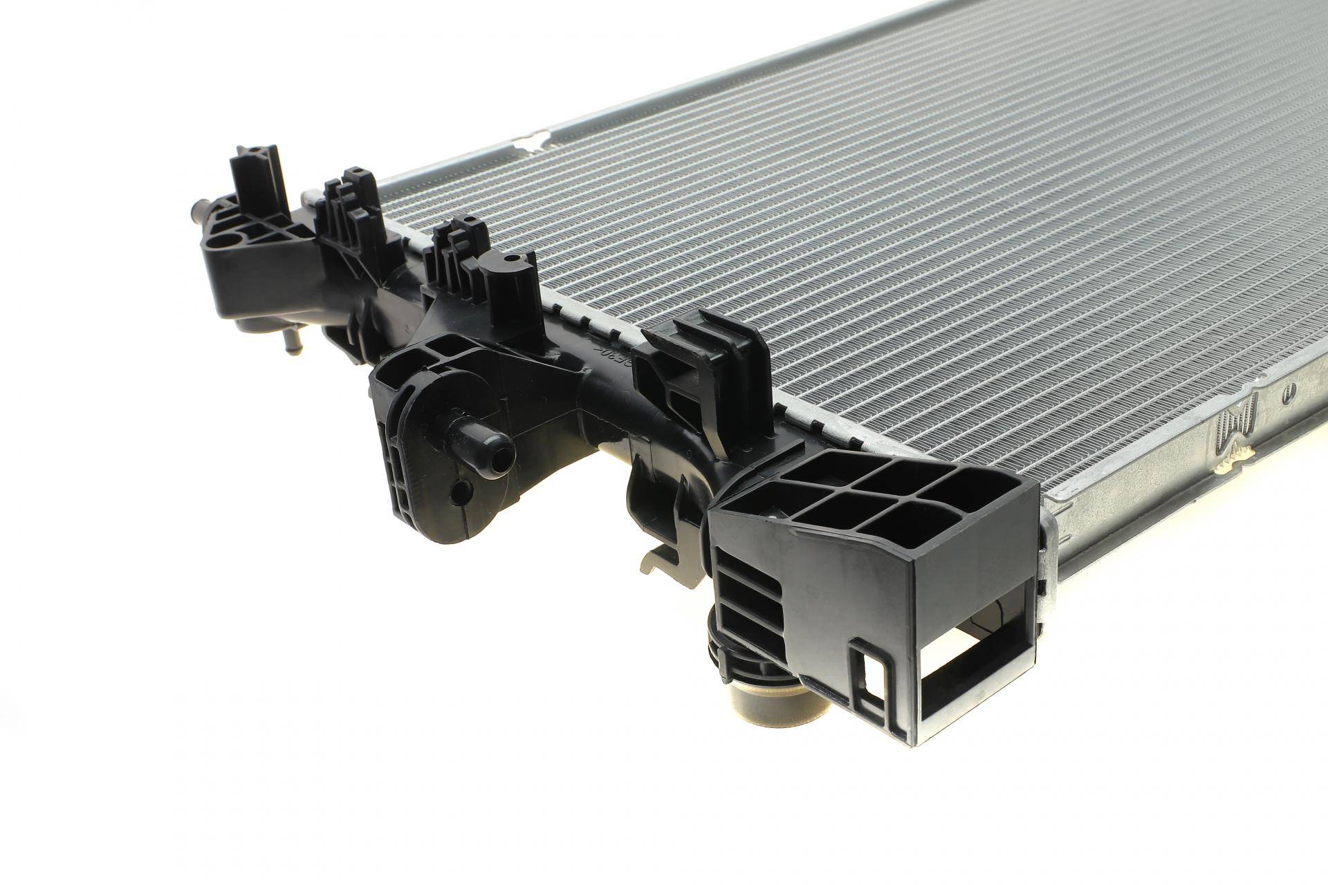 Радіатор охолодження Citroen Jumper/Peugeot Boxer 2.0BlueHDi 15-