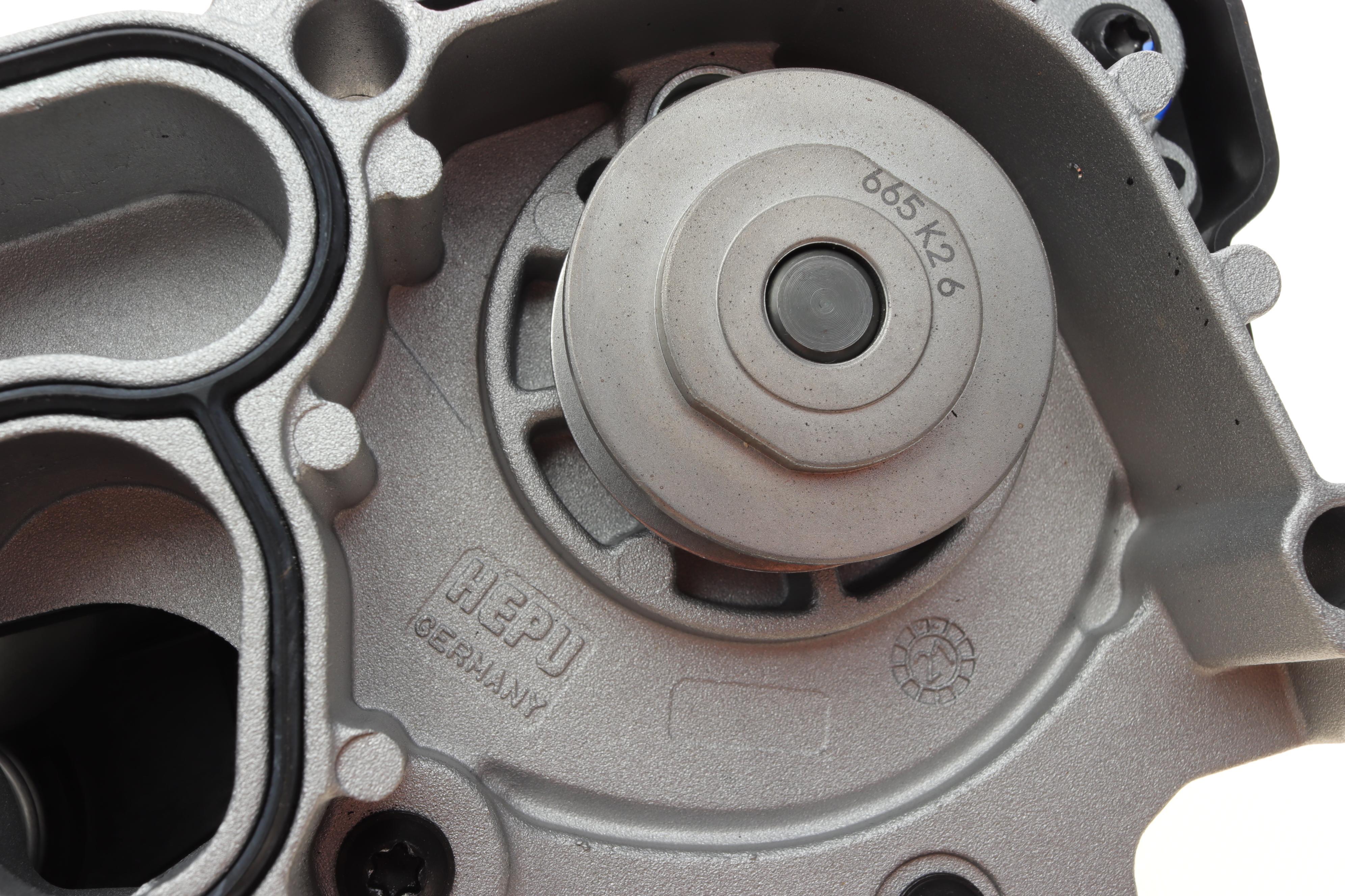 Помпа води Audi A3/A4/Q3/VW Caddy IV 1.0-1.6 TSI 13-