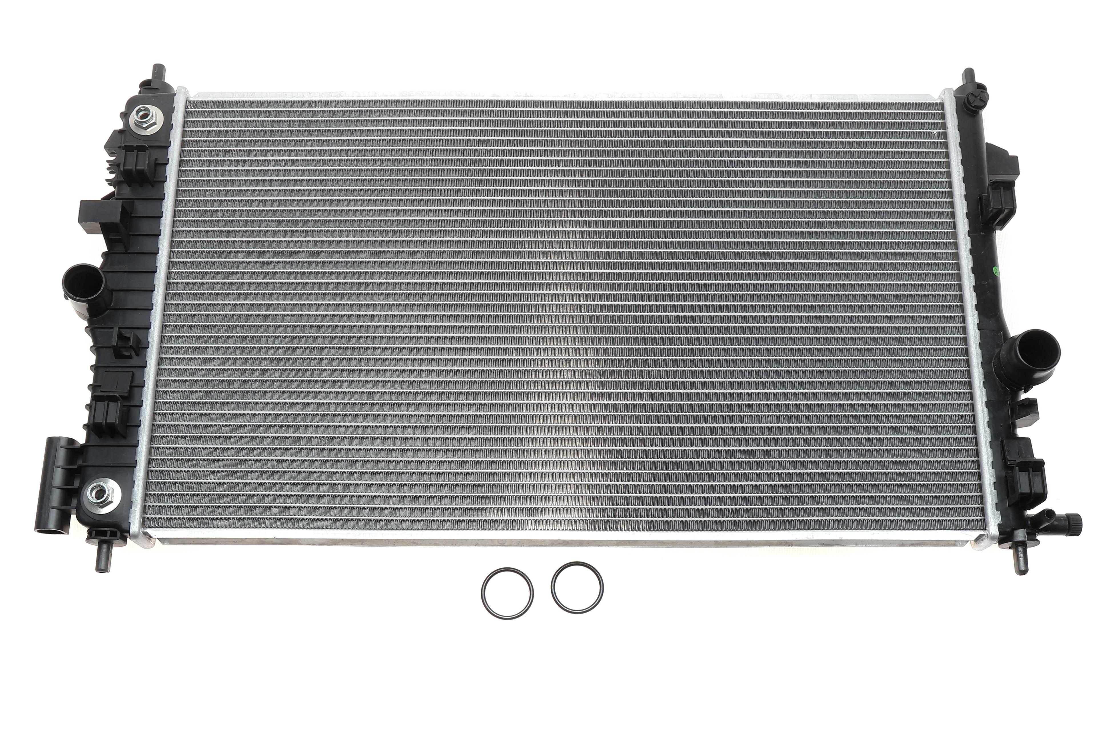 Радіатор охолодження Opel Insignia 08-