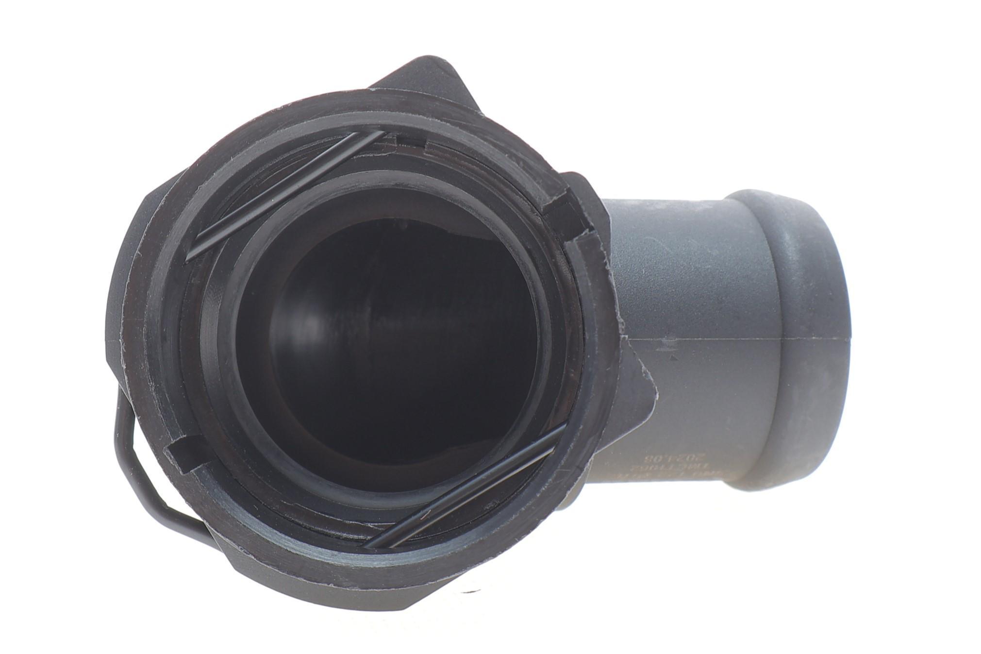 Фланець системи охолодження Audi Q3 2.0 TDI 11-18