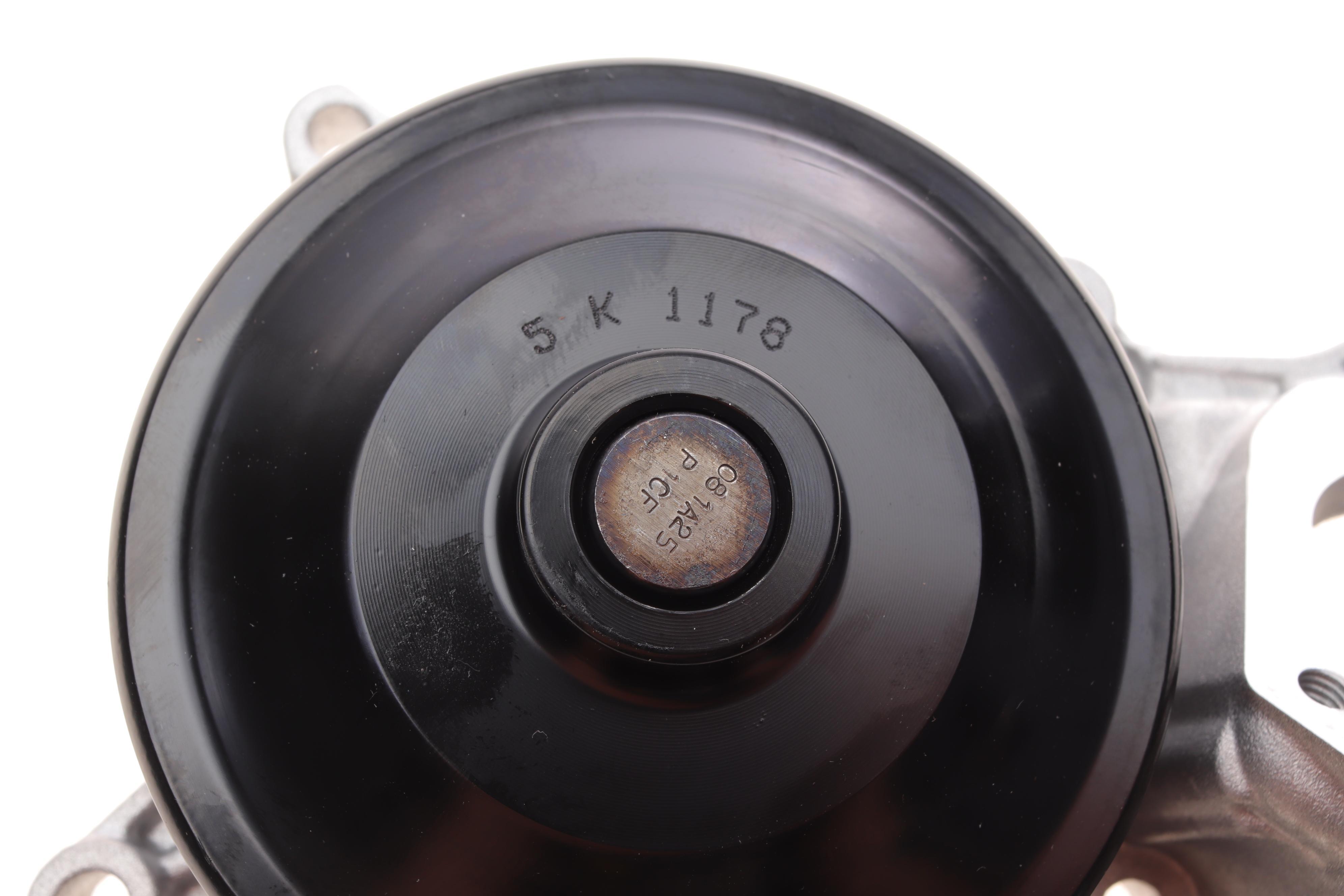 Помпа води BMW 3 (F30/F80/F34)/4 (F36/F33/F83)/5 (F10/F07/F11), N57