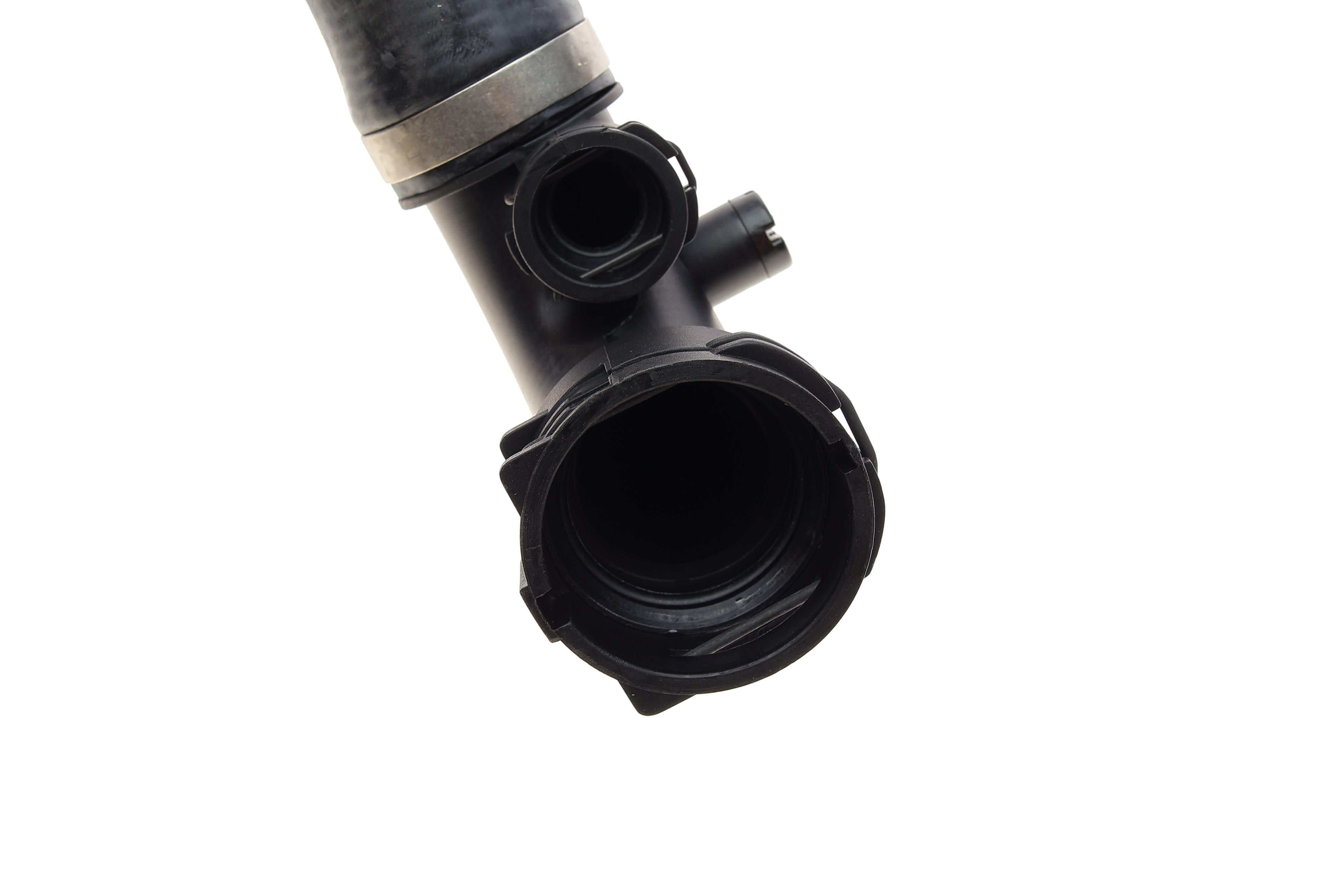 Патрубок радіатора (верхній) (L) BMW 3 (E46) 2.0-3.0 i 00-06 M52/M54