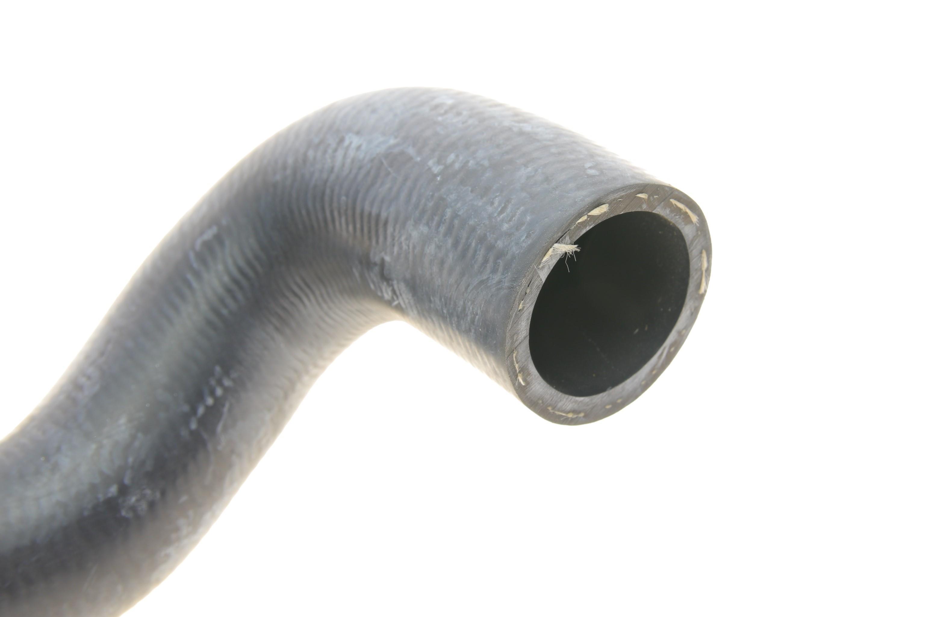 Патрубок радіатора (верхній) Audi A3/Seat Leon/VW Caddy III/Passat B6 1.6 03-