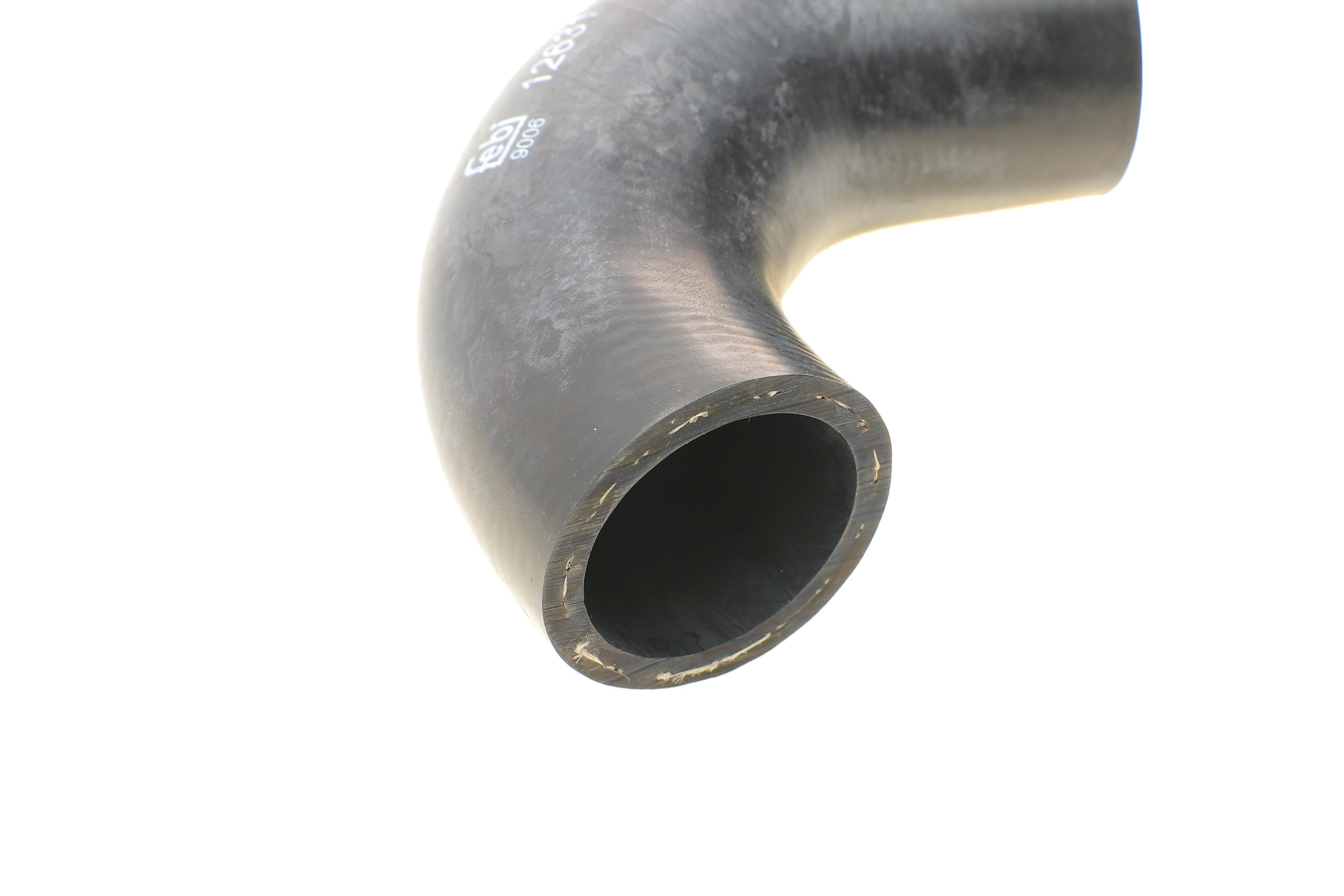 Патрубок радіатора BMW 5 (E12/E28/E34)/7 (E23/E32) 75-94