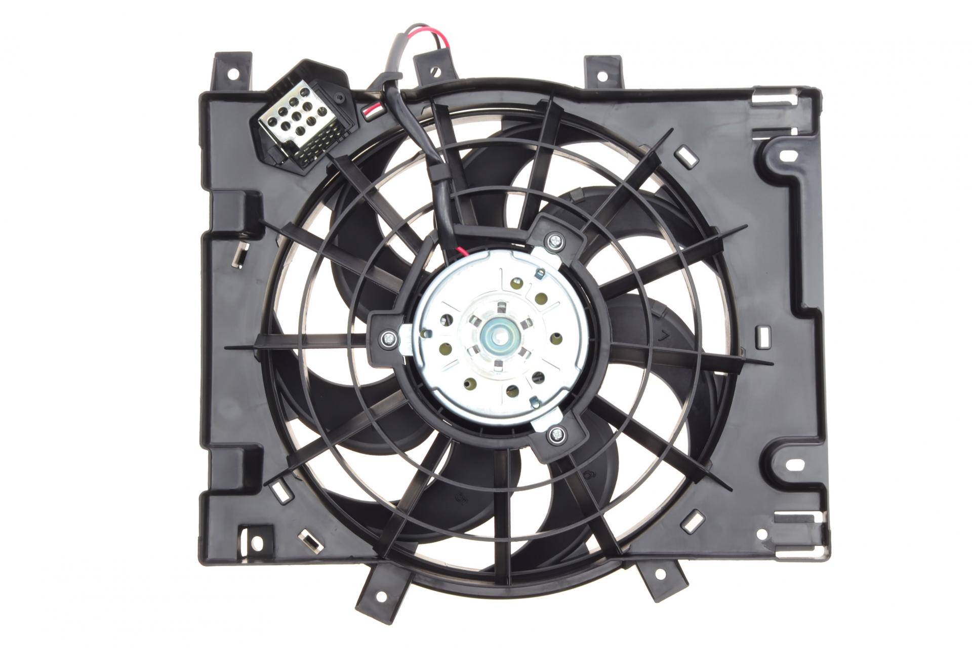 Вентилятор охолодження двигуна Opel Astra/Zafira 1.3-2.2 04- (з дифузором)