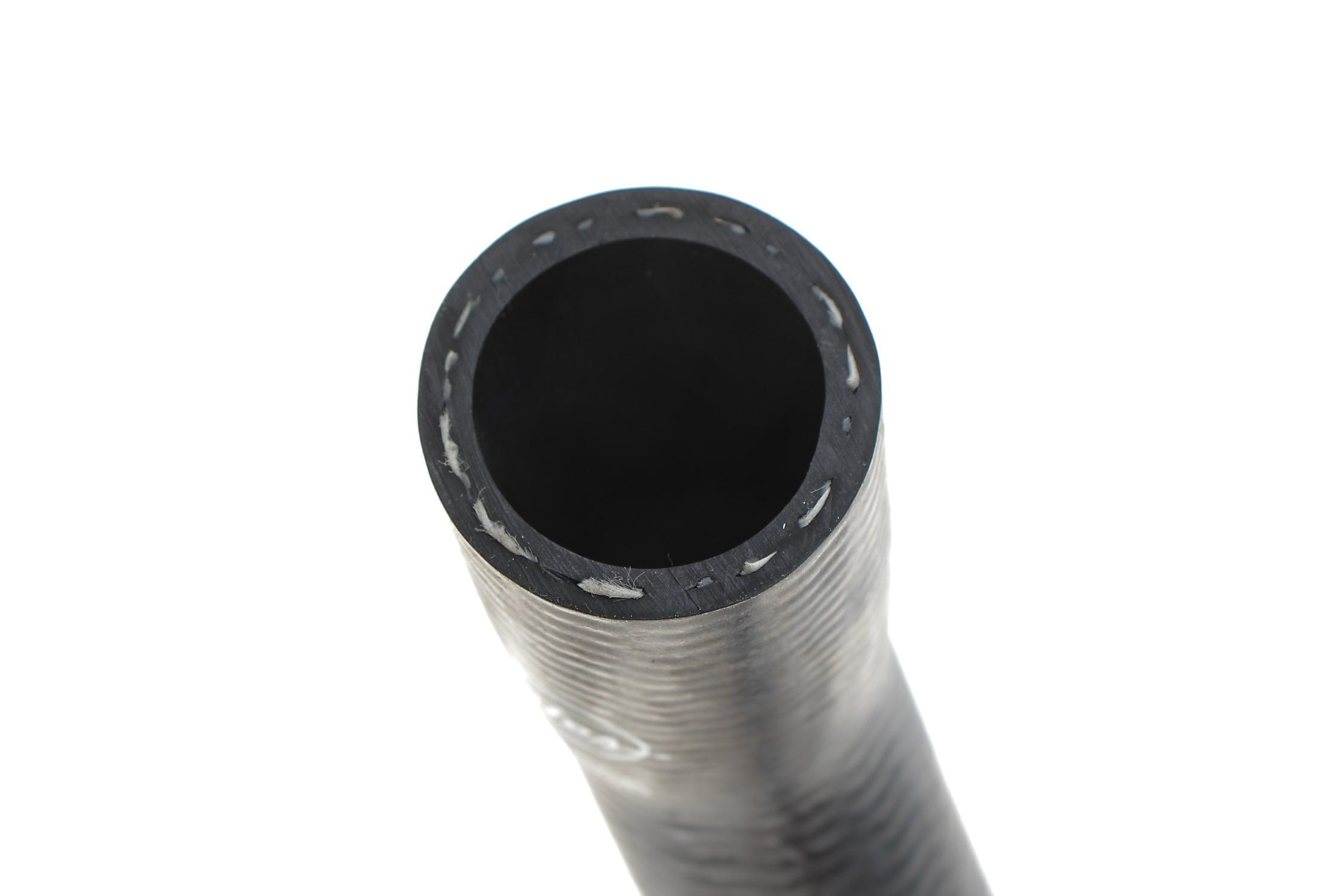 Патрубок системи охолодження Renault Trafic/Opel Vivaro 1.9dCI 01-