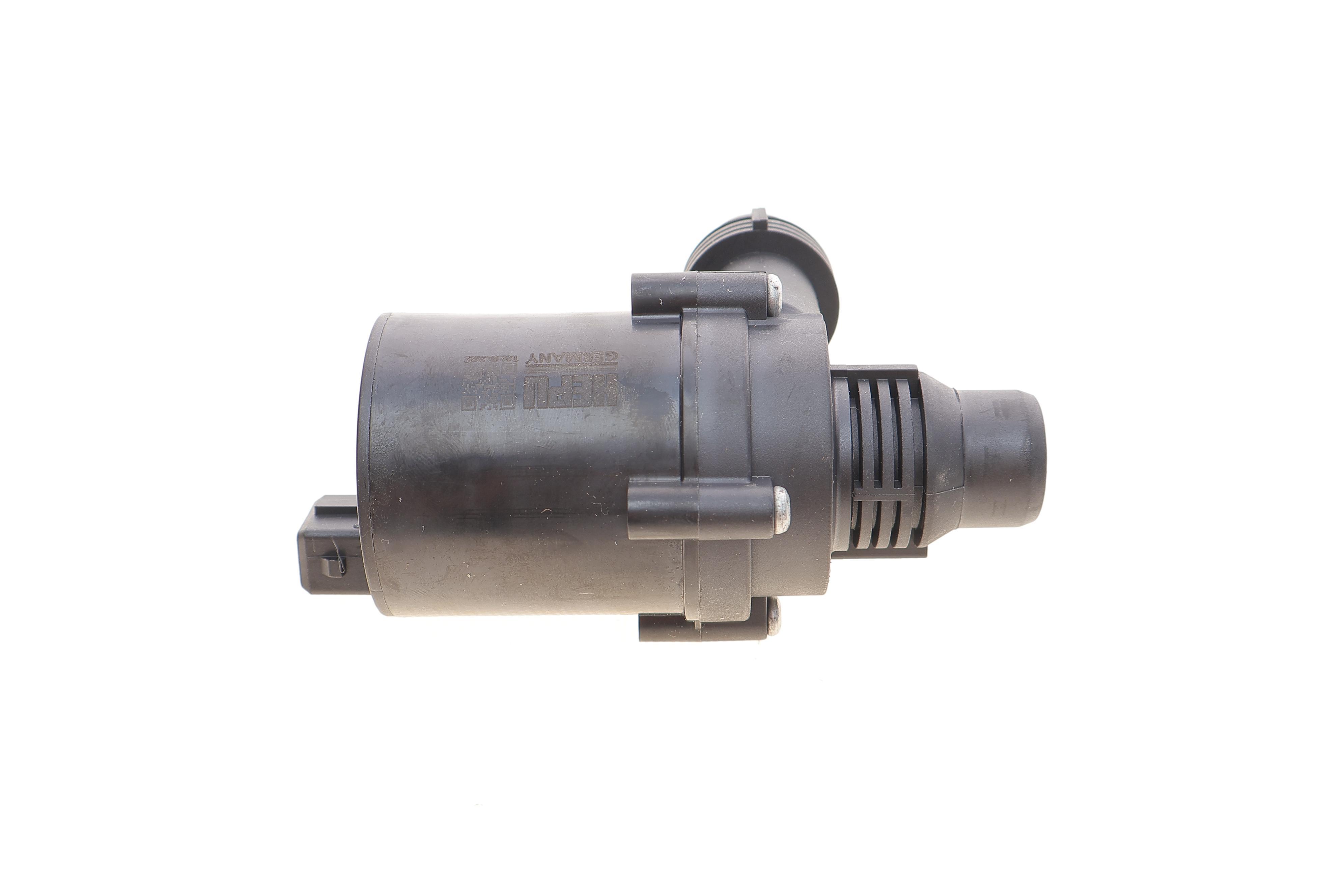 Насос системи охолодження (додатковий) BMW 5 (E39) 95-03/ X5 (E53) 00-