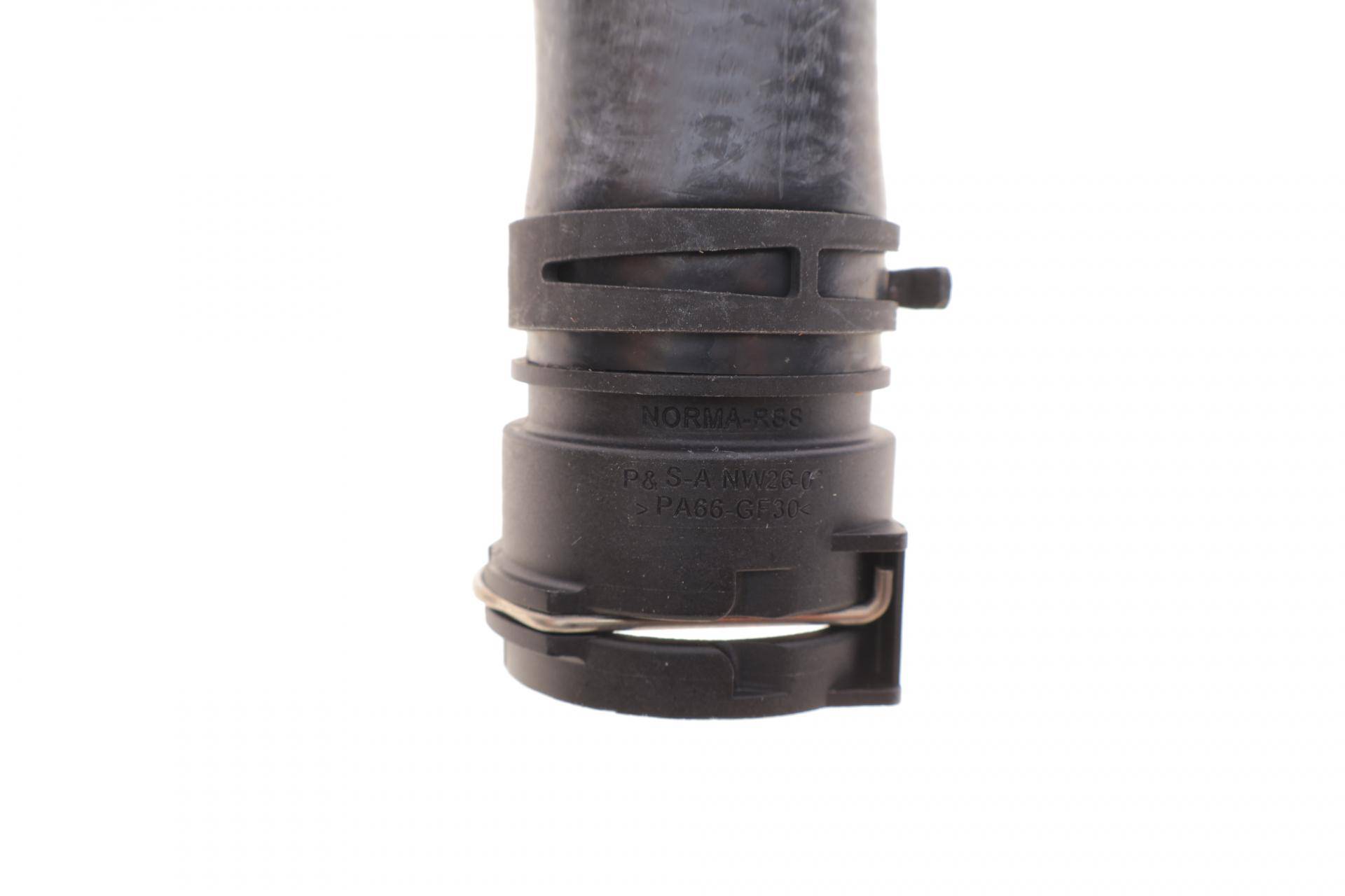 Патрубок системи охолодження (верхній) Ford Fiesta/Fusion 1.25-1.6 02-12