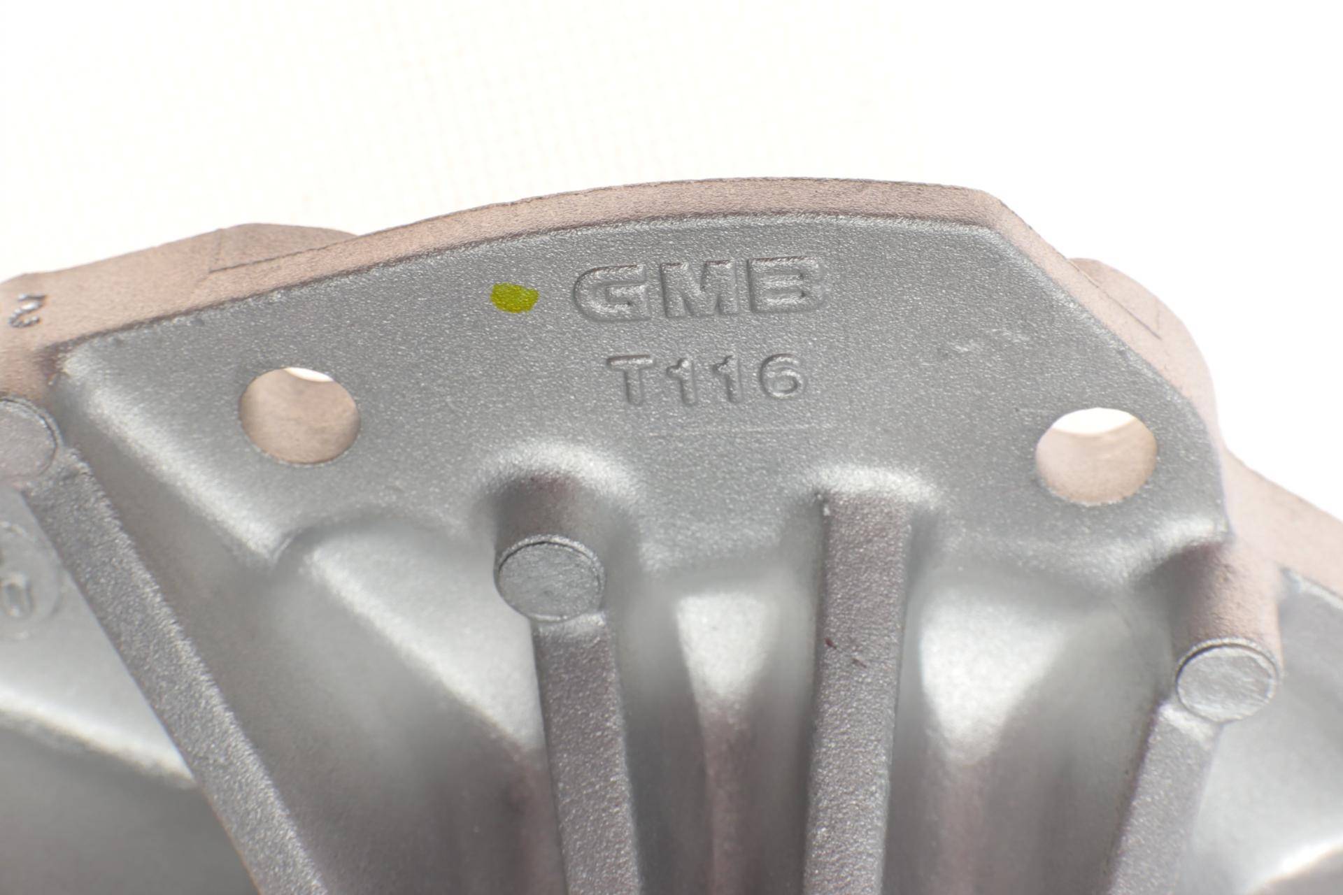 Помпа води Toyota Land Cruiser Prado 3.0D-4D 02-/Hiace IV 2.5D-4D 01-12