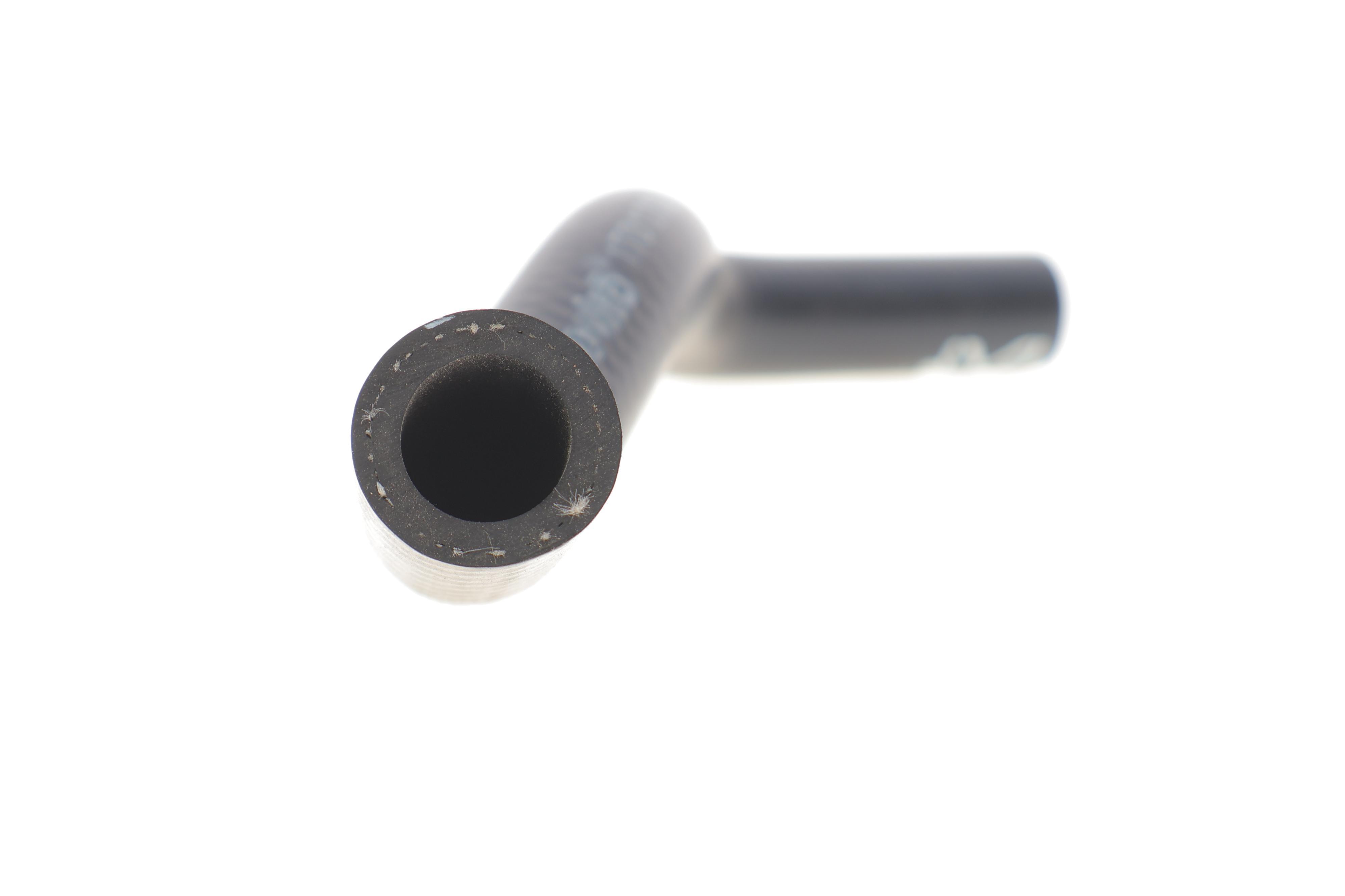 Патрубок радіатора VW Caddy III 2.0 EcoFuel 06-15