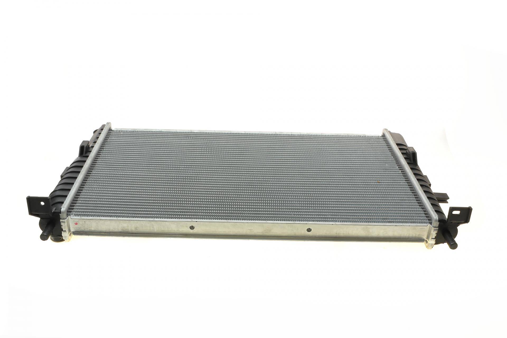 Радіатор охолодження Ford Mondeo 1.6-2.5/1.8TD 93-00