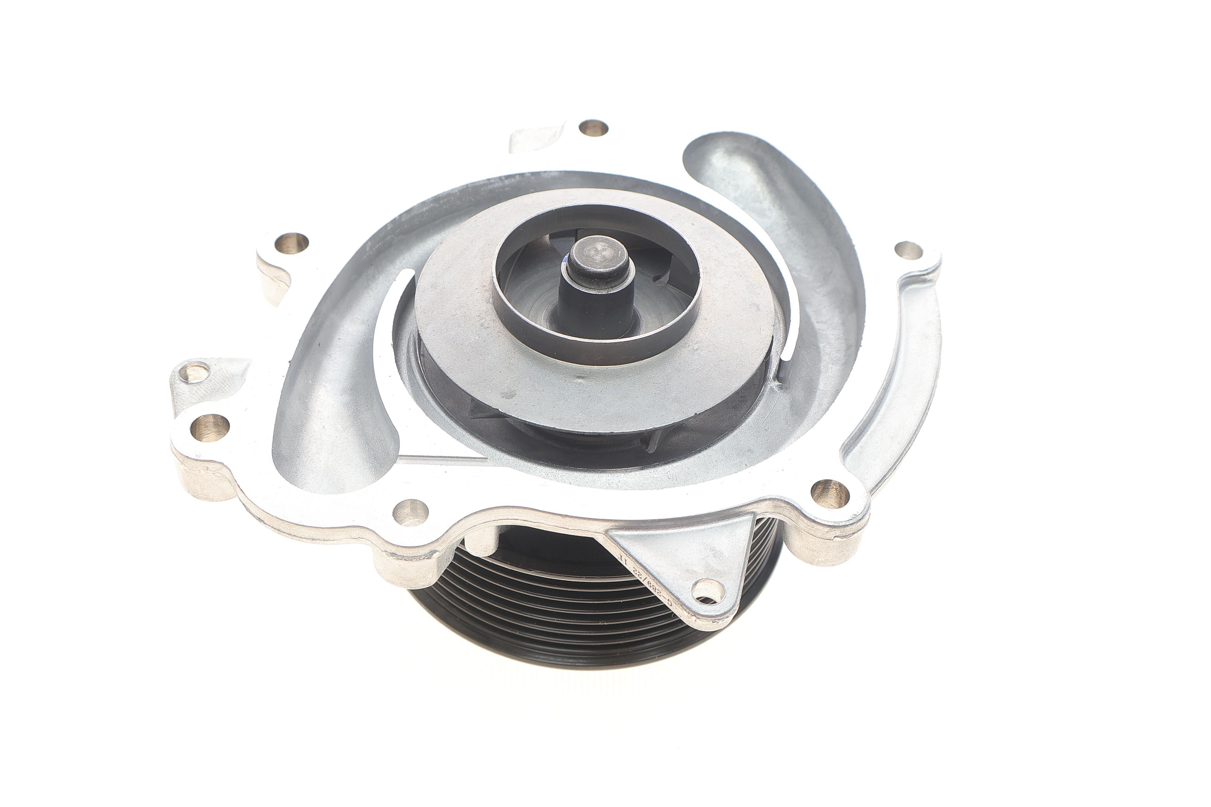 Помпа води MB Sprinter 318CDI OM642 06-