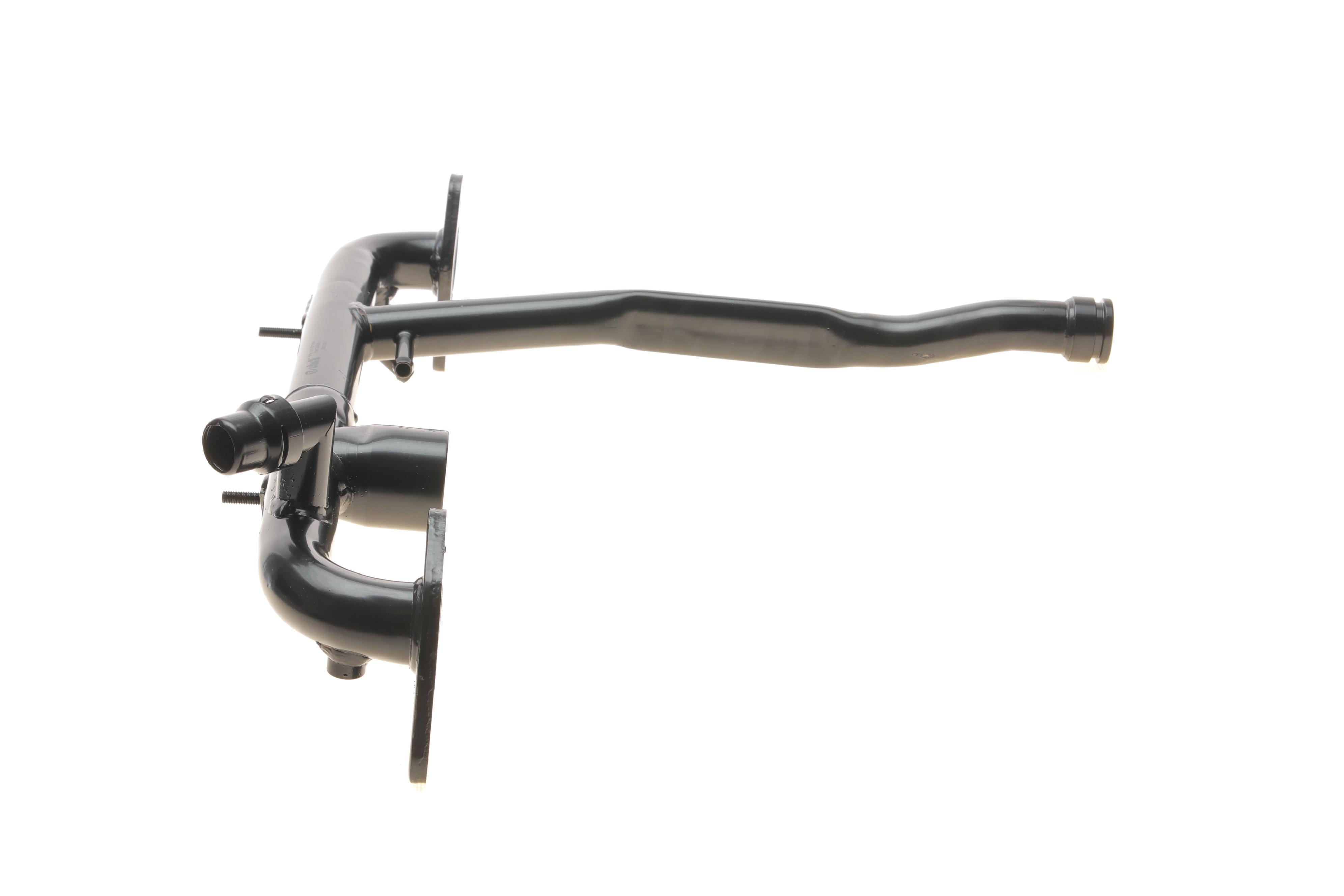 Патрубок системи охолодження Audi A4/A6/VW Passat 2.4/2.8 95-05