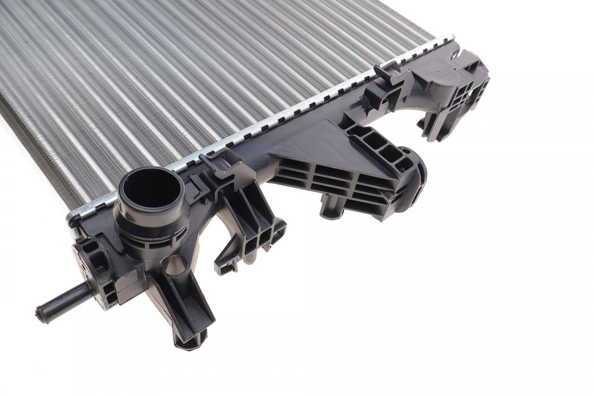 Радіатор охолодження Citroen Jumper/Peugeot Boxer 2.0/2.2D 15-