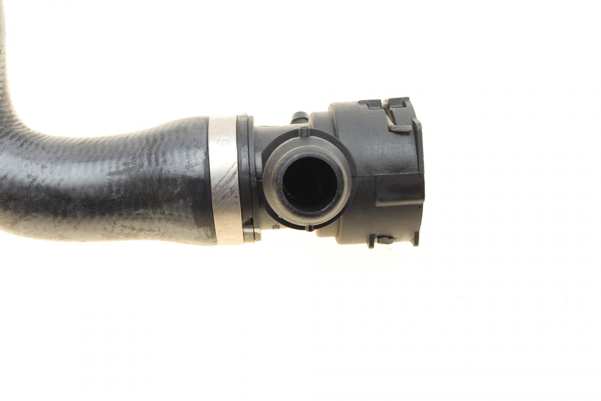 Патрубок радіатора (верхній) BMW 3 (E90/E91/E92/E93) 3.0 05-