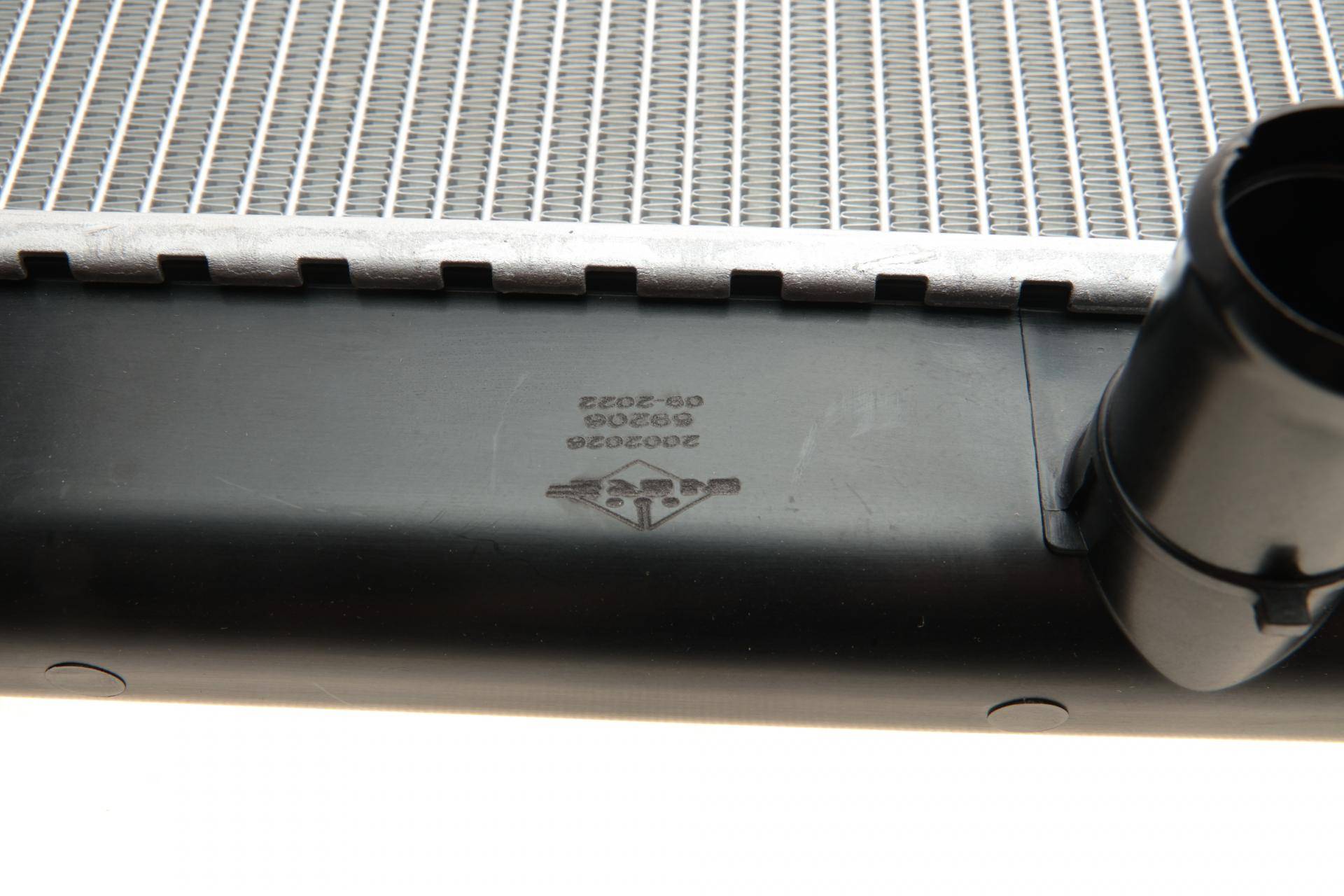 Радіатор охолодження Mazda CX-5 2.0/2.5 11-17