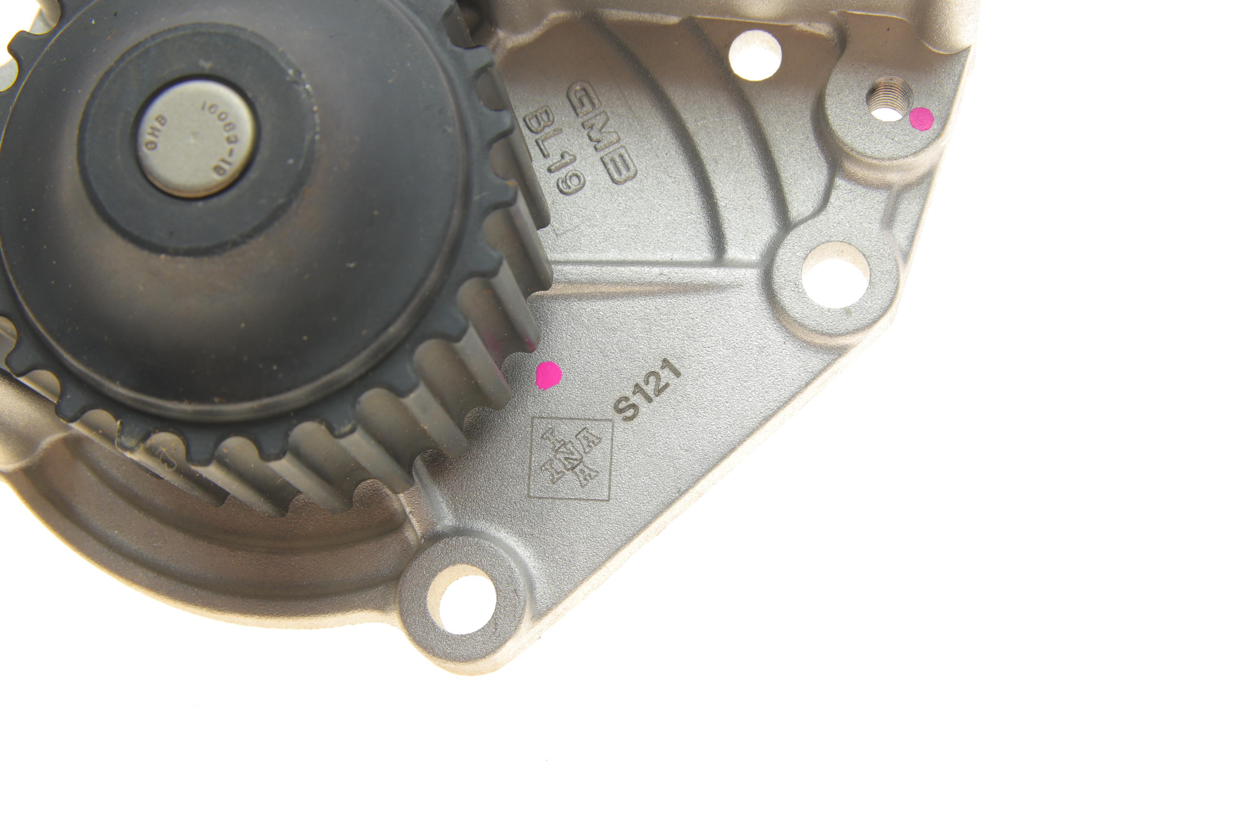 Помпа води Land Rover 1.8 98-06/Rover 100/200/400 1.4/1.6 90-00