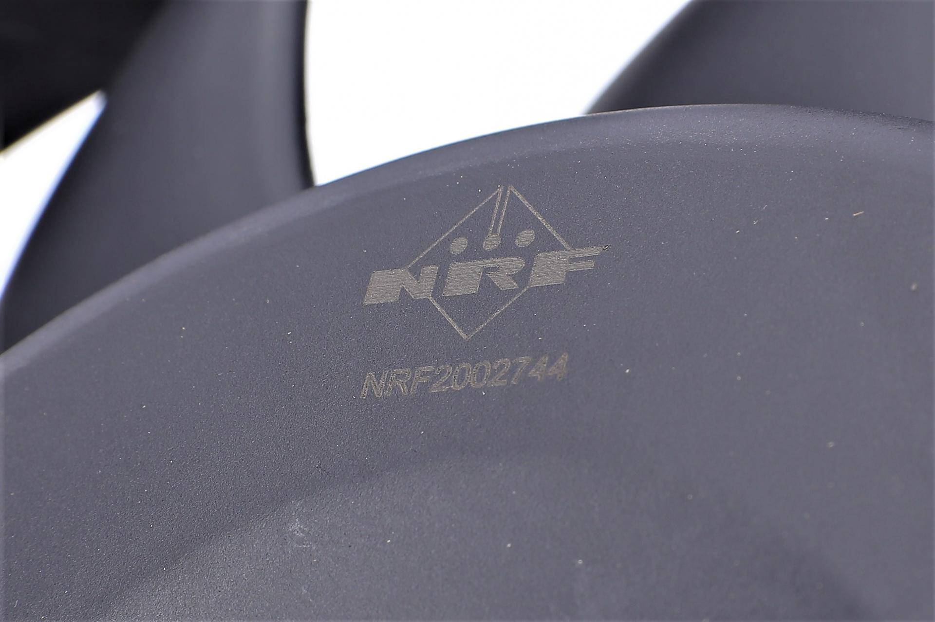 Вентилятор радіатора (електричний) Audi 100/80/A6 89-00 (d=280mm)