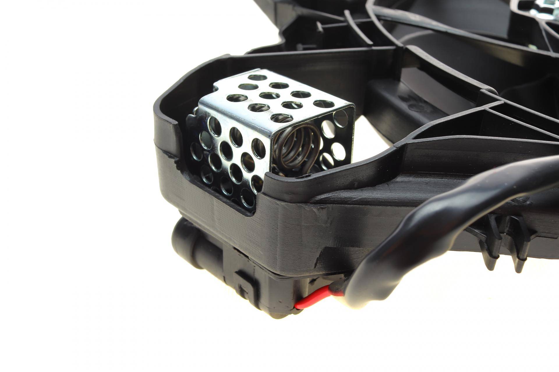 Вентилятор радіатора (електричний) Opel Combo/Corsa 1.3/1.7D 00-