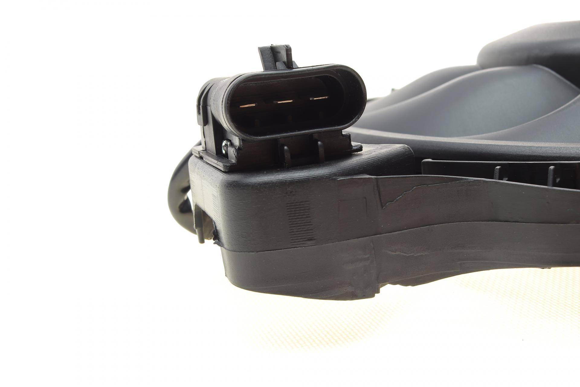 Вентилятор радіатора (електричний) Opel Combo/Corsa 1.3/1.7D 00-