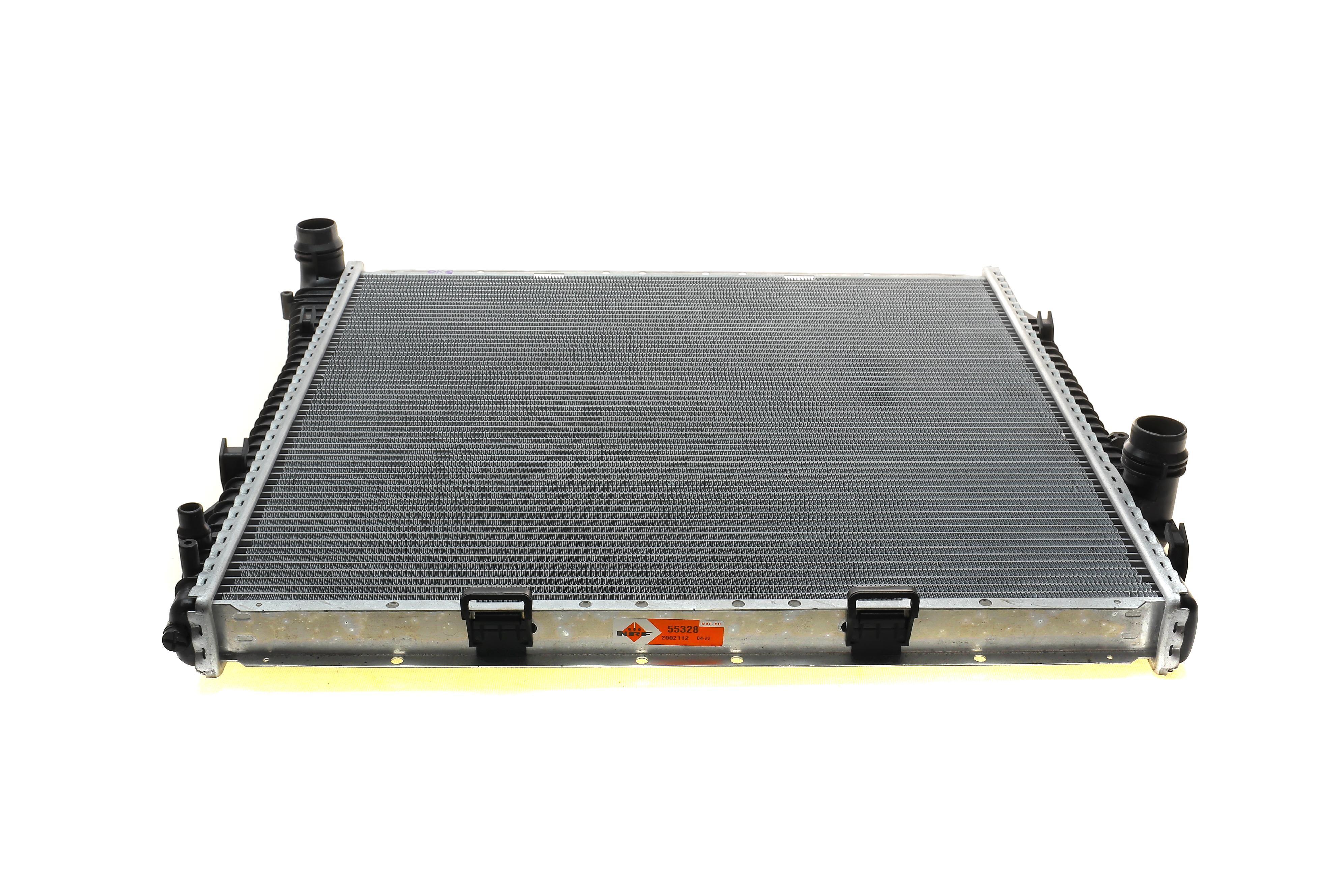 Радіатор охолодження BMW X5 (E53) 03-06 (M57/M62/N62)