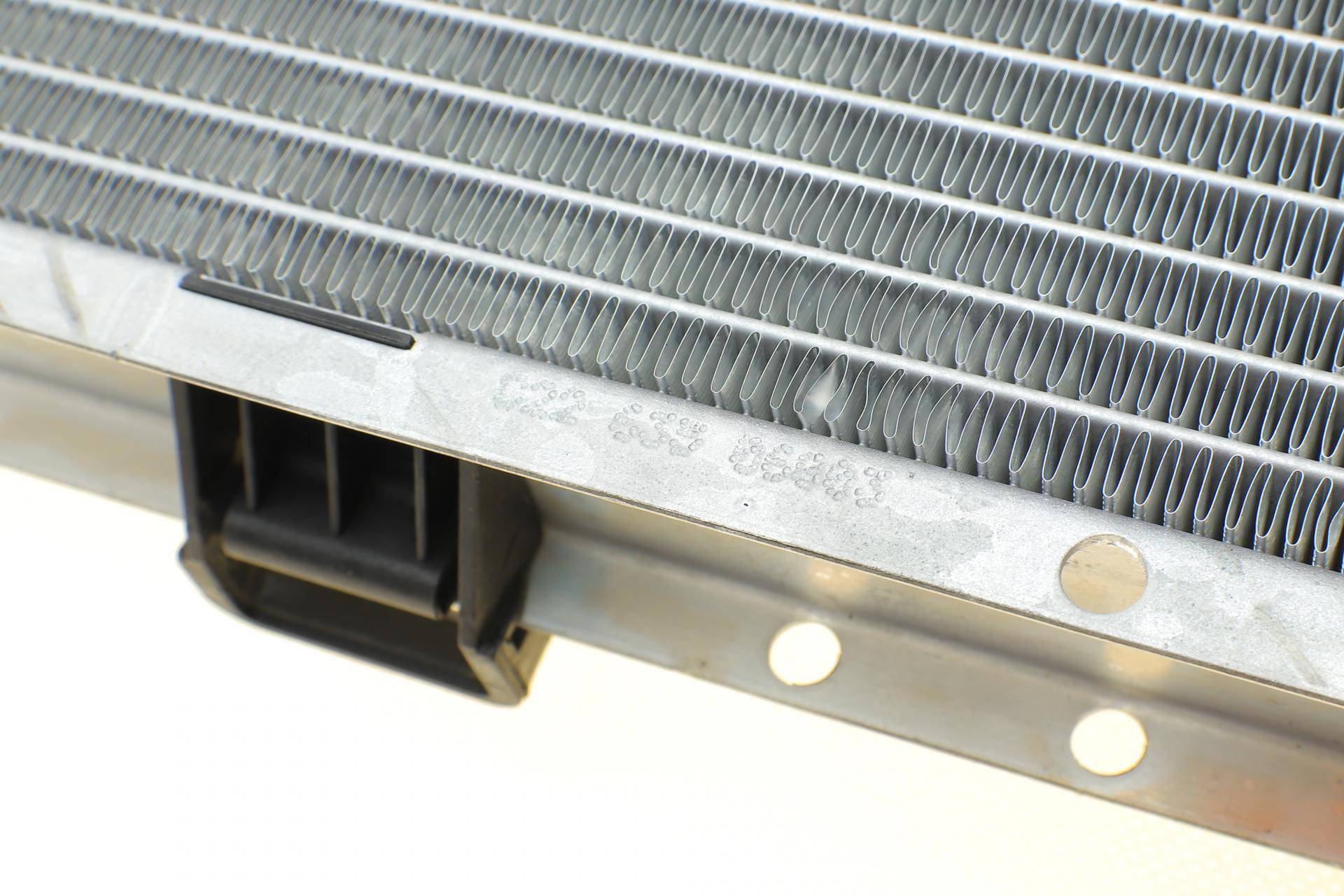 Радіатор охолодження BMW X5 (E53) 03-06 (M57/M62/N62)