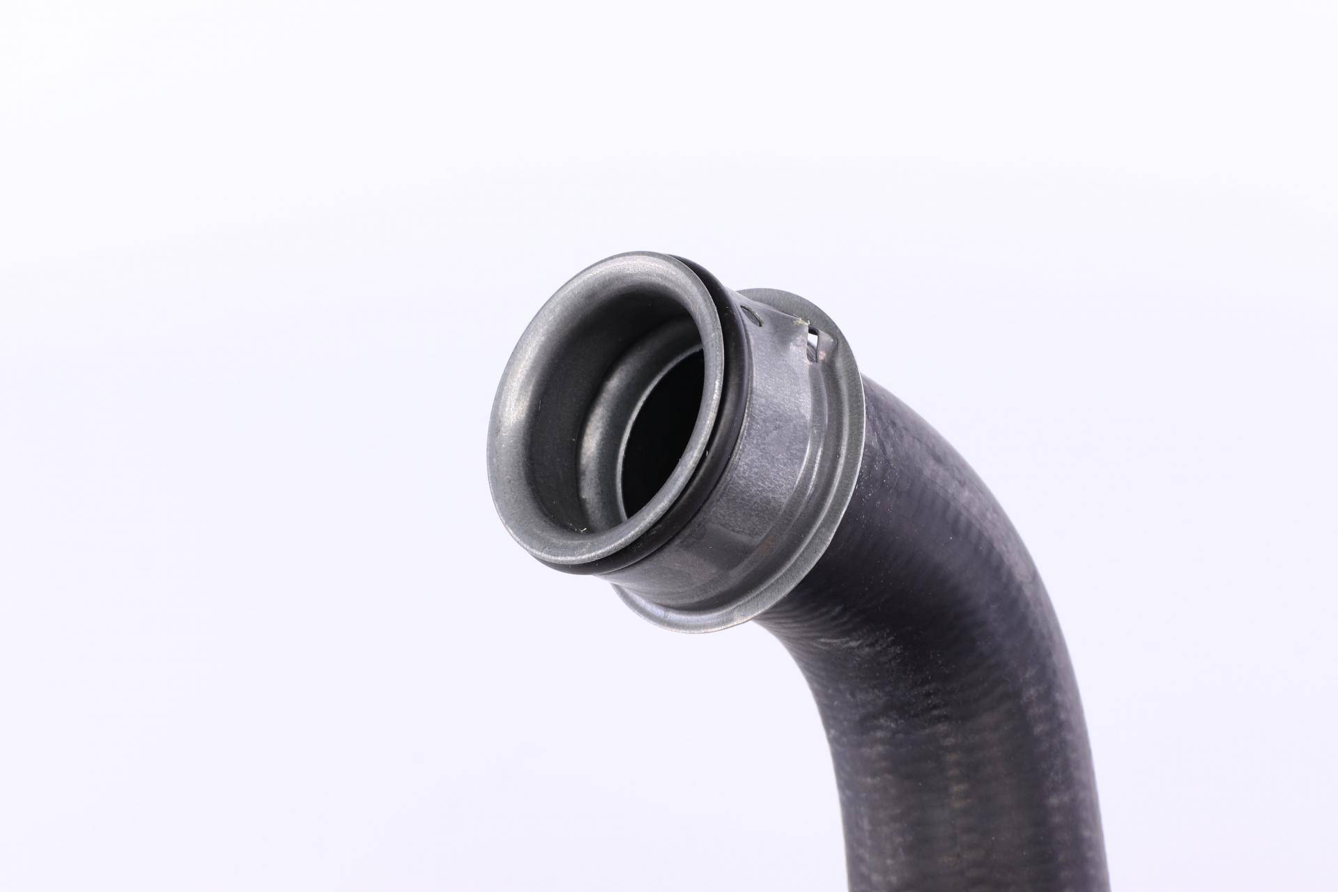 Патрубок радіатора (верхній) MB E-class (W211) 2.0-2.2CDI 02-09