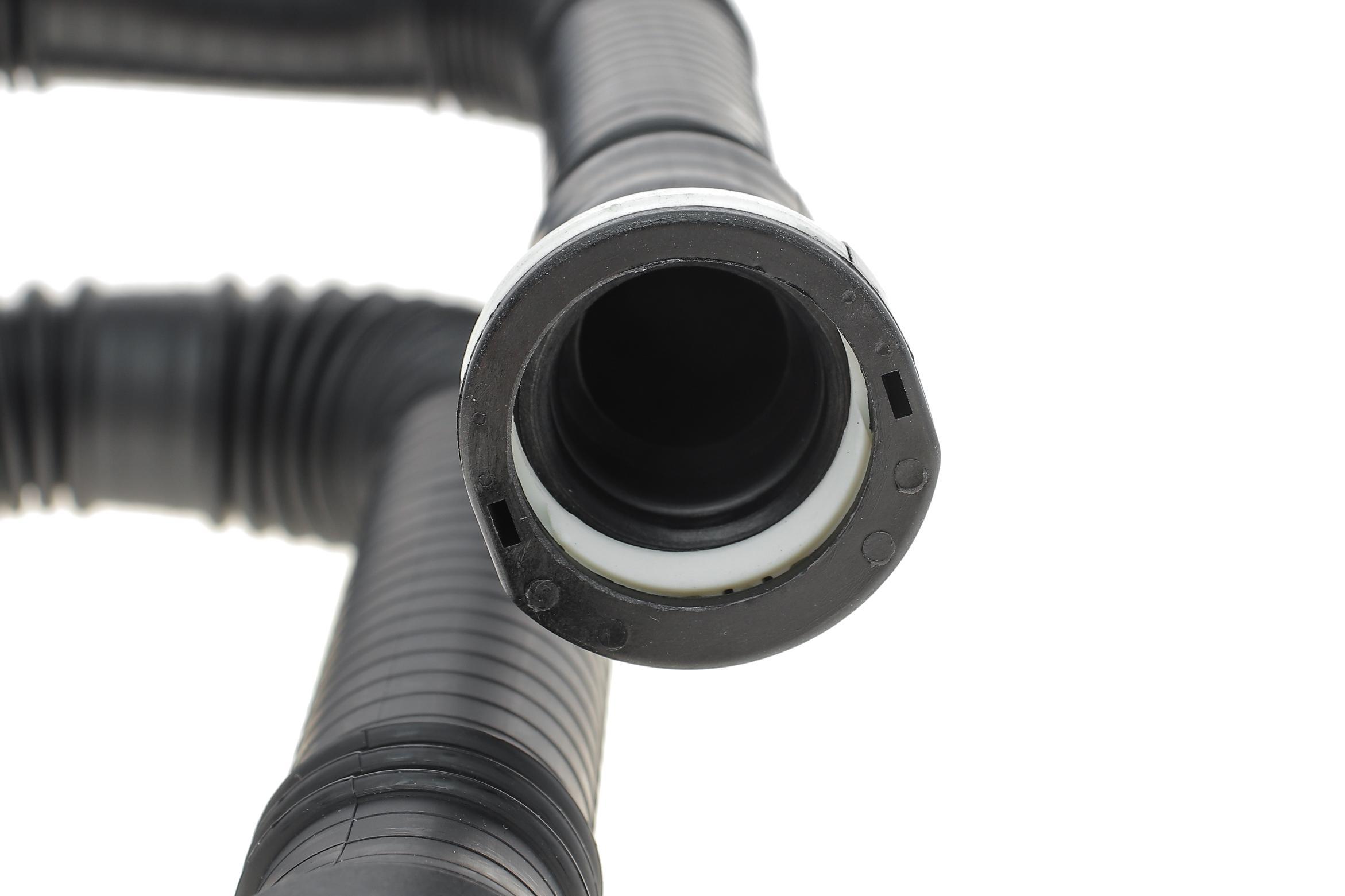 Патрубок системи охолодження Citroen Nemo/Peugeot Bipper 1.4 HDi 08-