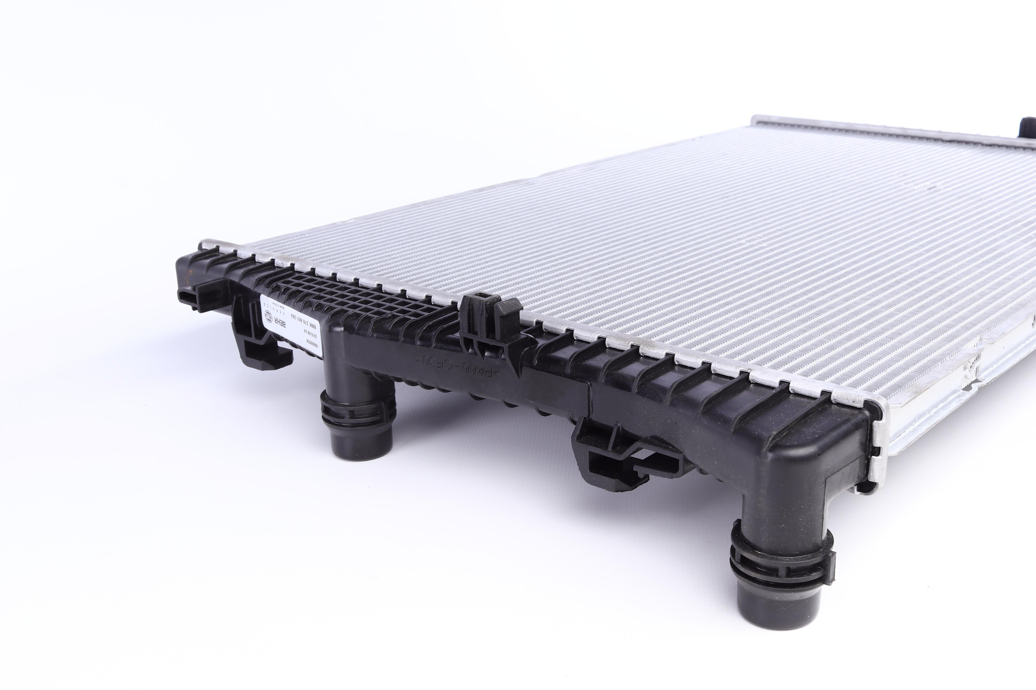 Радіатор охолодження Audi A3/VW Golf VII 1.4TFSI/2.0TDI 12- (650x433x22) (ребра припаяні)