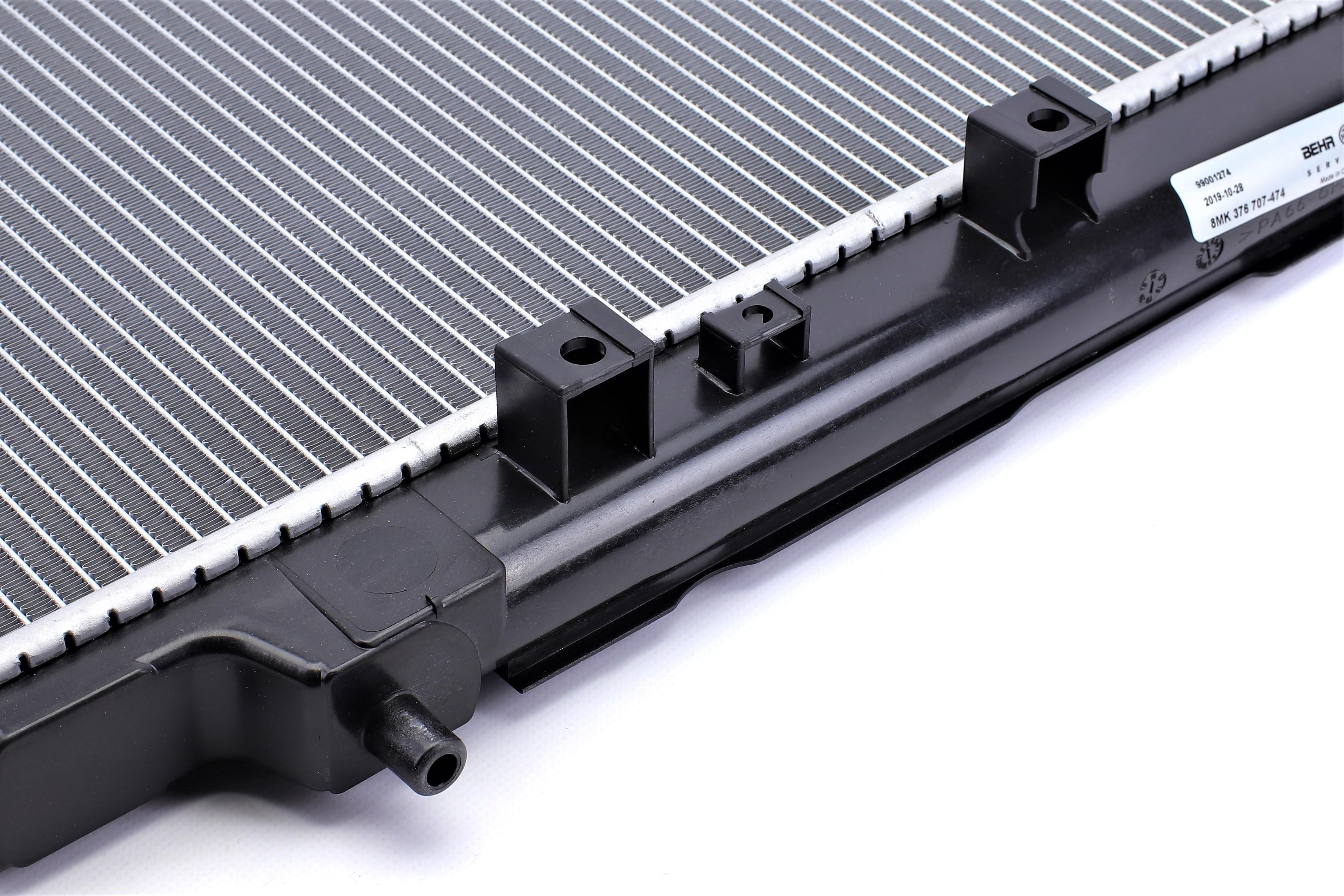 Радіатор охолодження Mazda 323 1.3-1.8 94-98