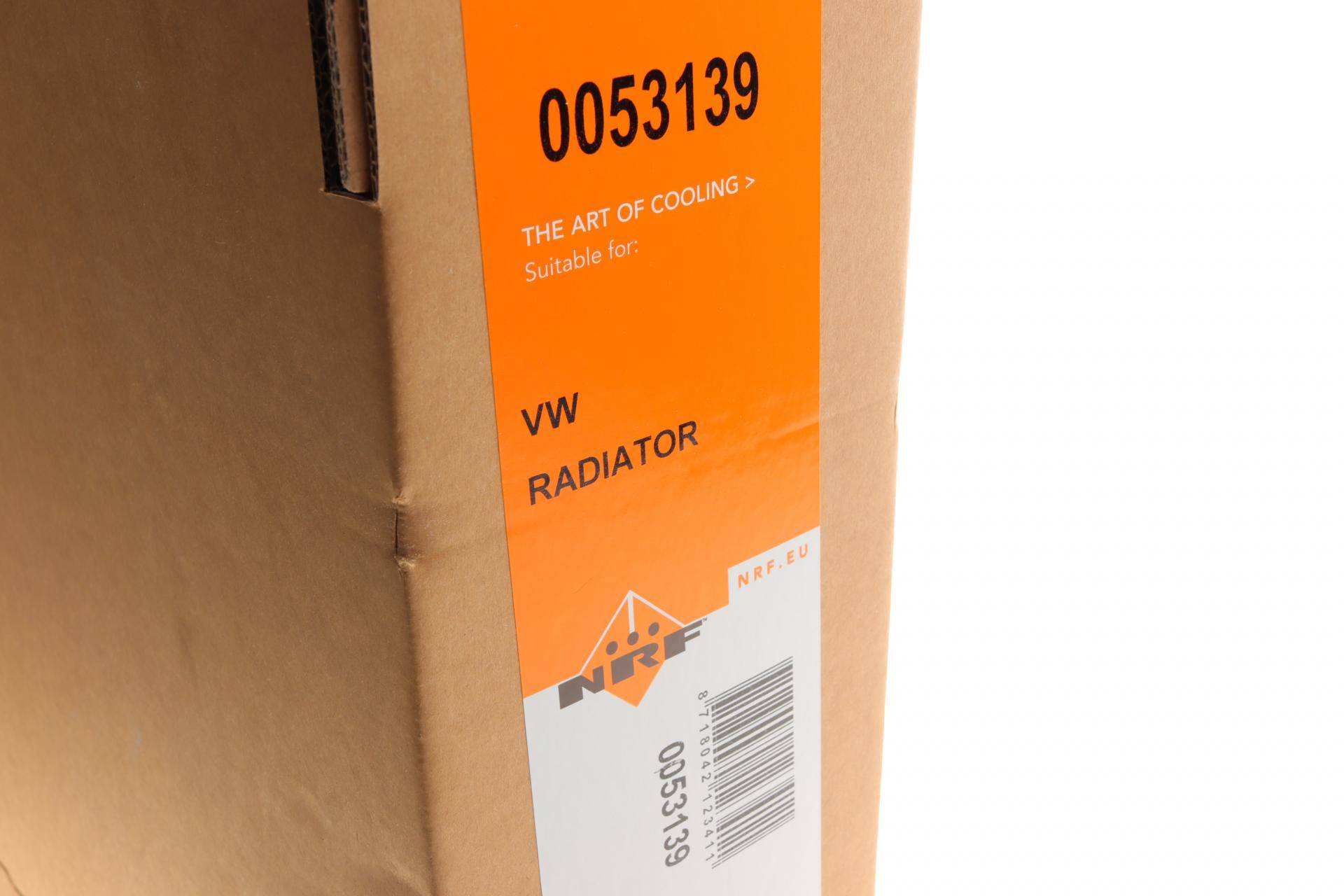 Радіатор охолодження VW Golf/Caddy 1.2TSI 10-